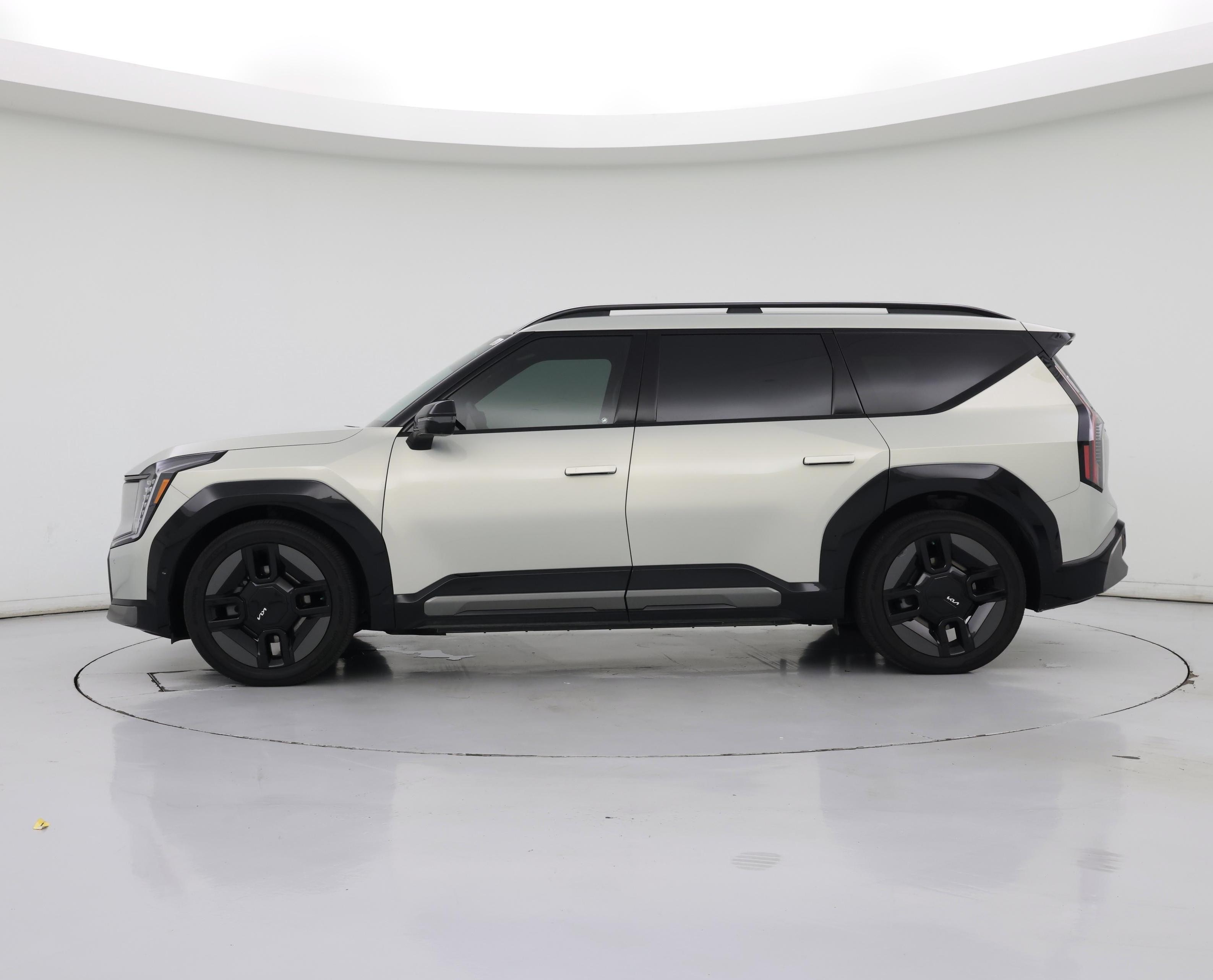Thumbnail: 2024 Kia EV9 - 3