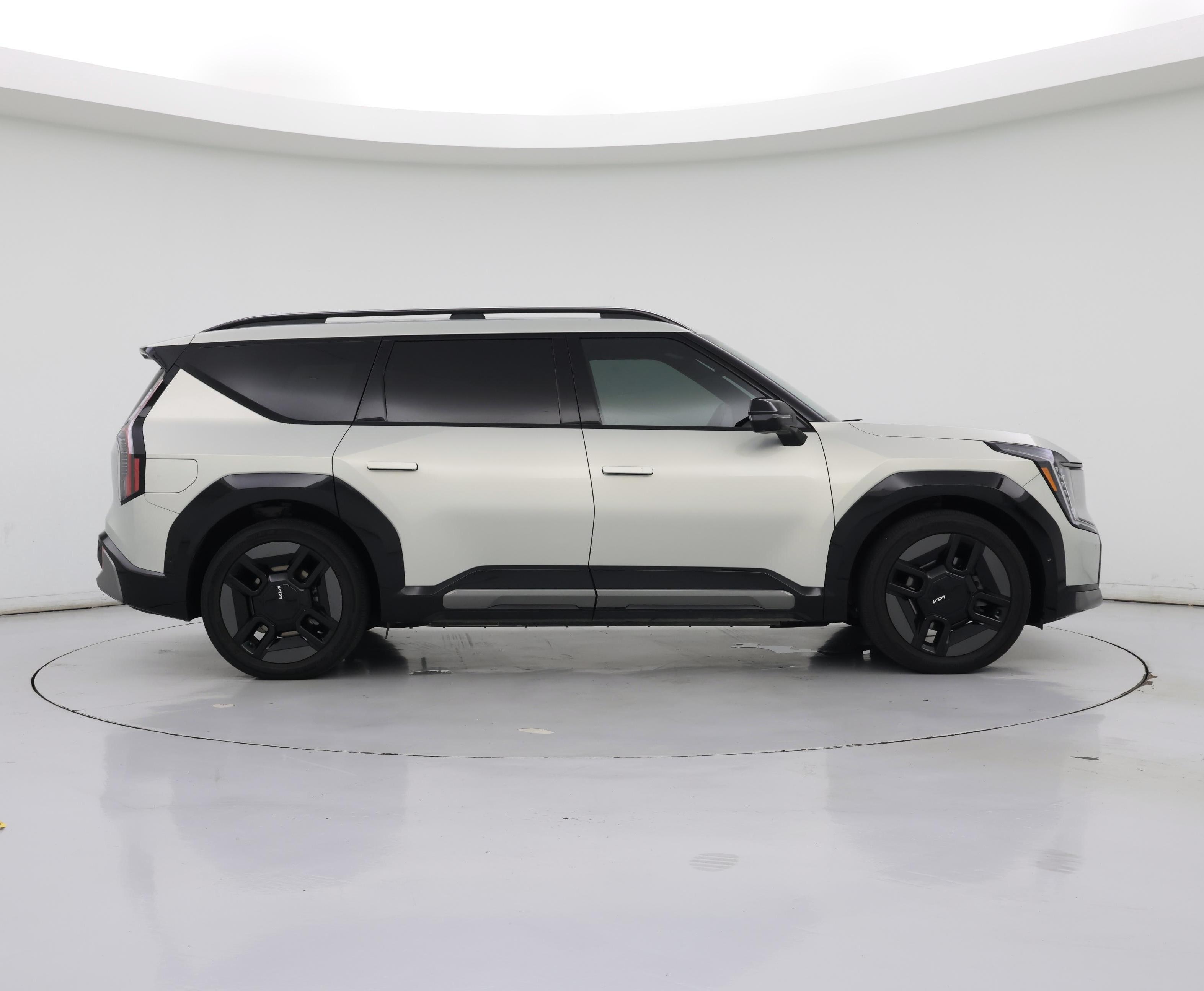 Thumbnail: 2024 Kia EV9 - 7