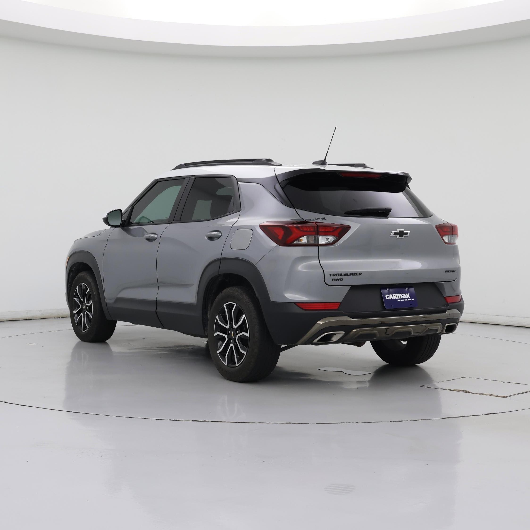 Thumbnail: 2023 Chevrolet TrailBlazer - 2