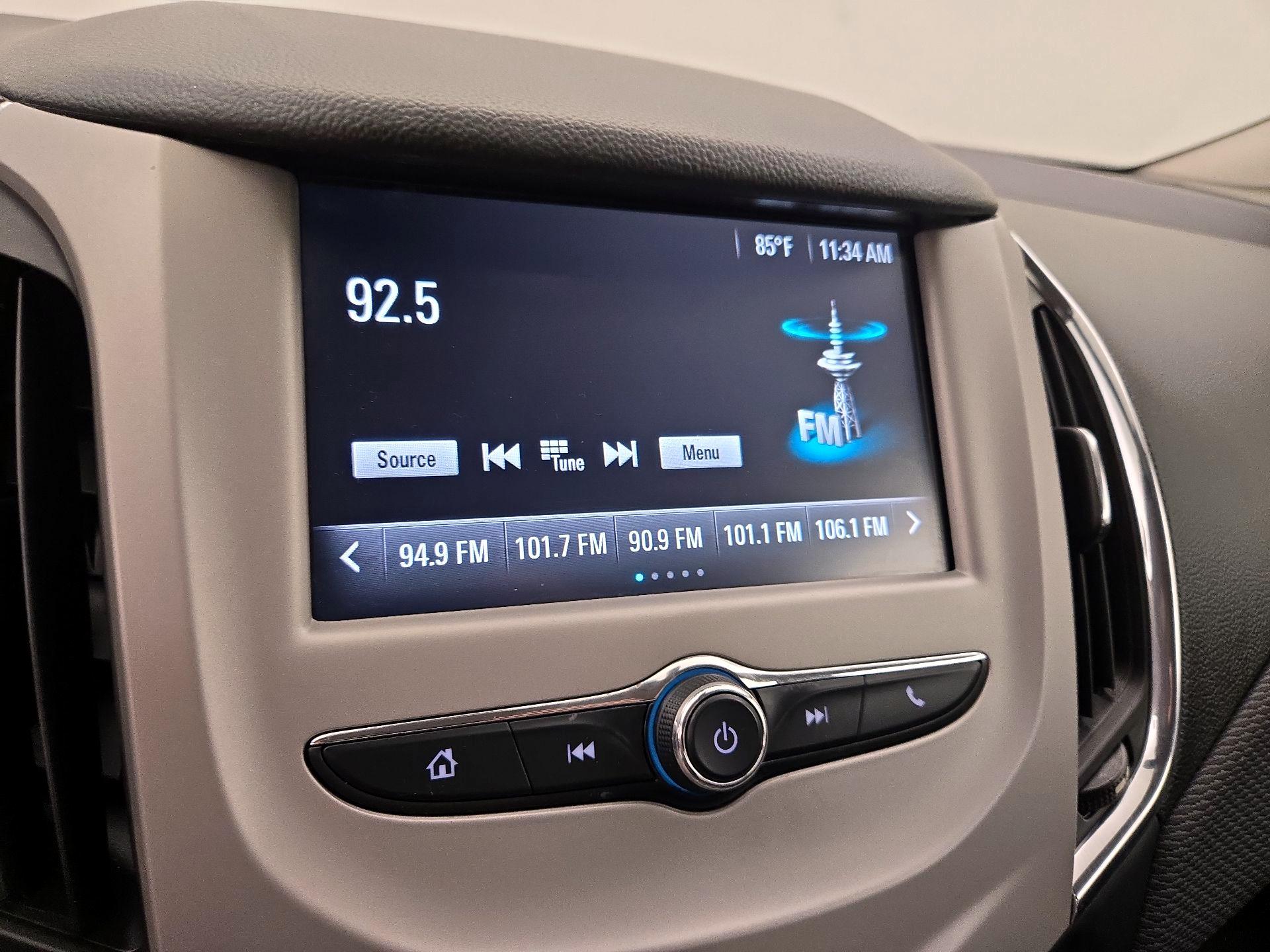 Thumbnail: 2018 Chevrolet Cruze - 15