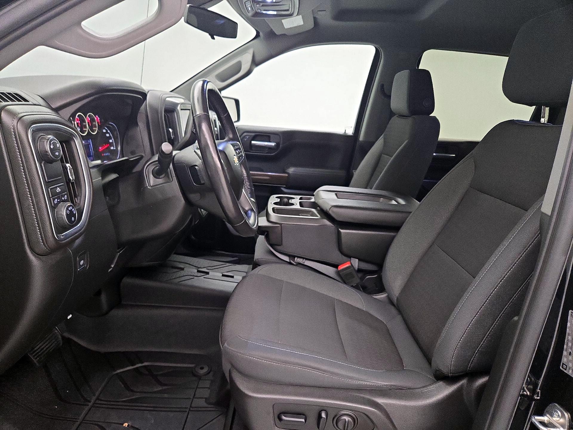 Thumbnail: 2019 Chevrolet Silverado 1500 - 11