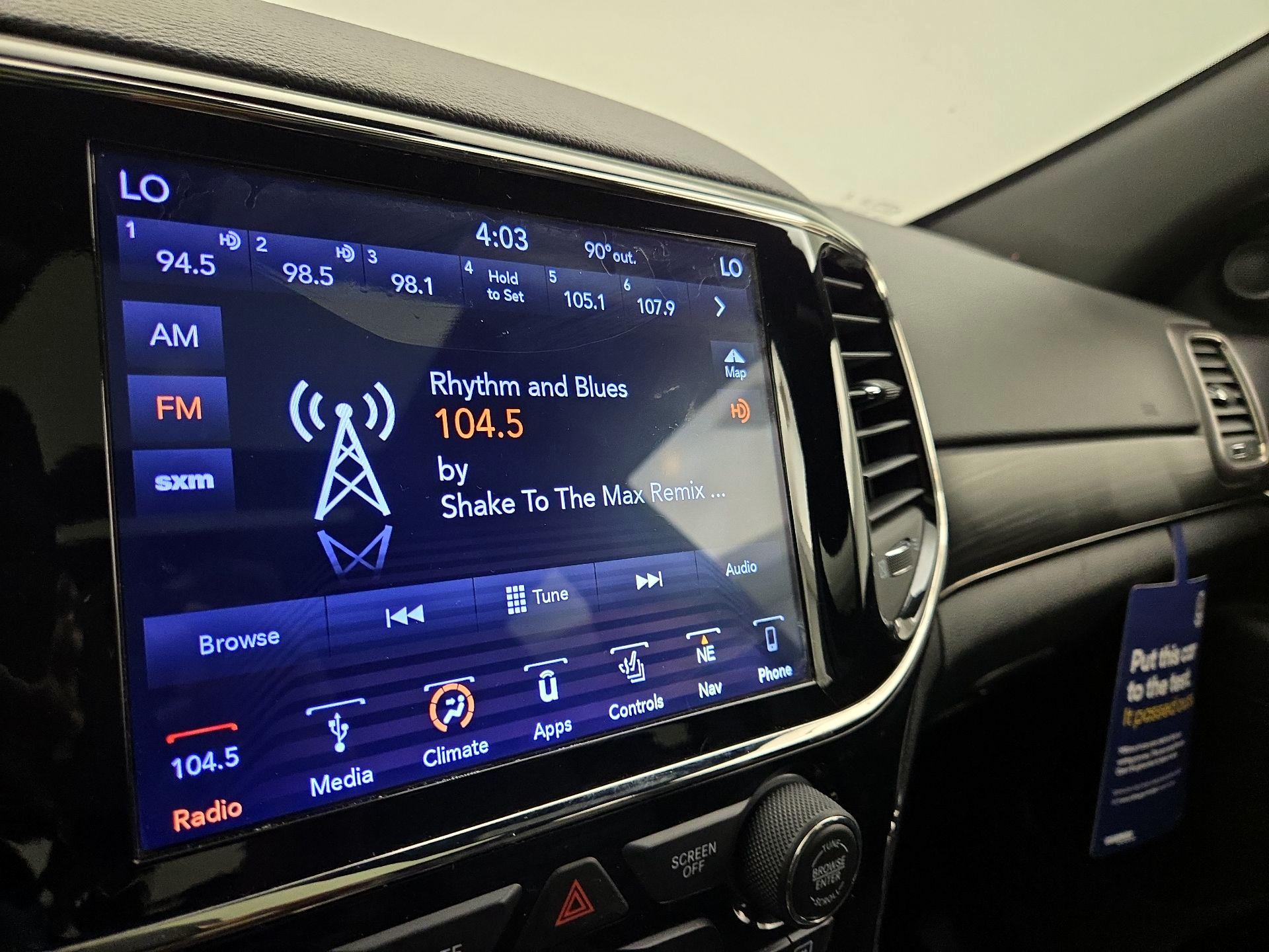 Thumbnail: 2019 Jeep Grand Cherokee - 16
