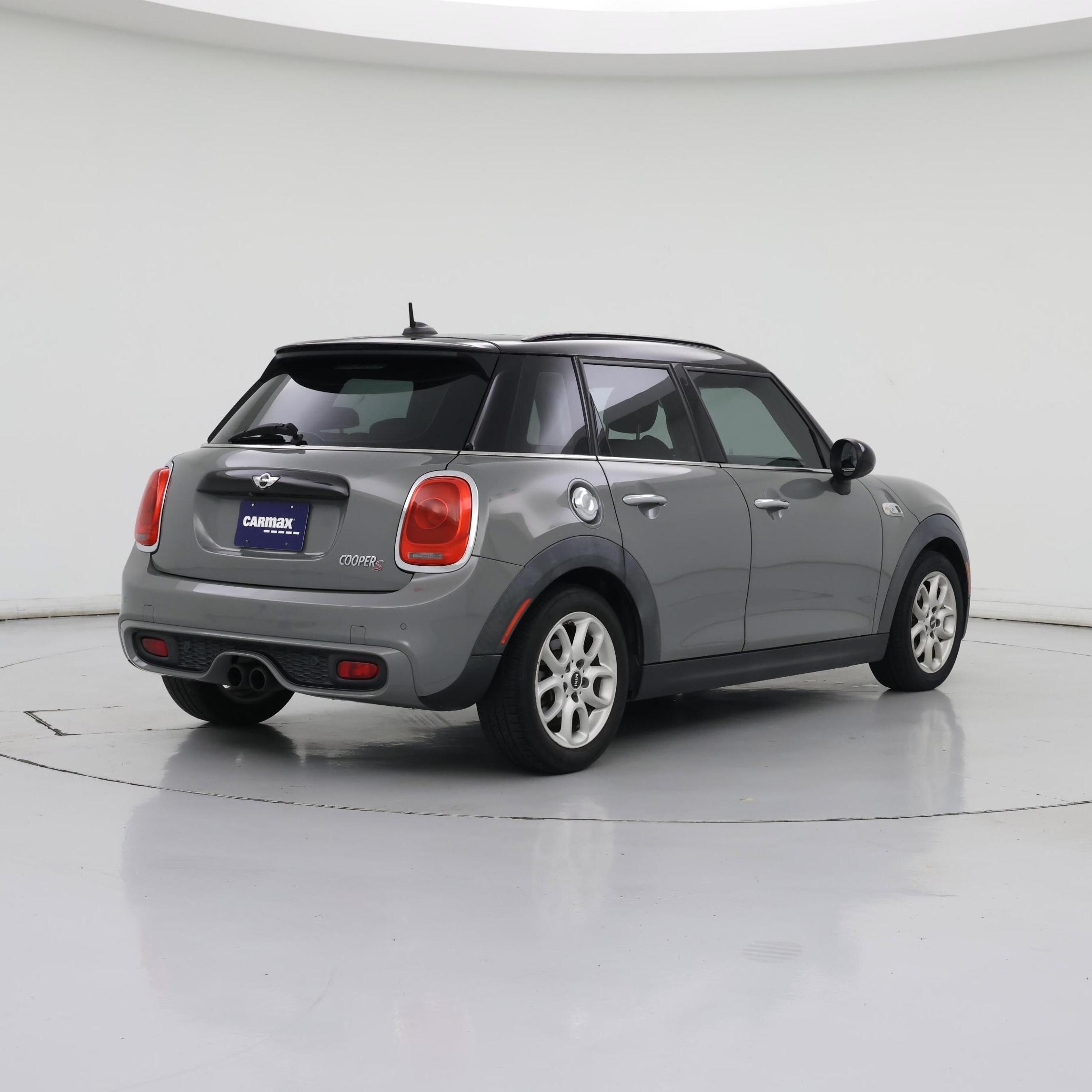Thumbnail: 2016 MINI Cooper Hardtop - 8