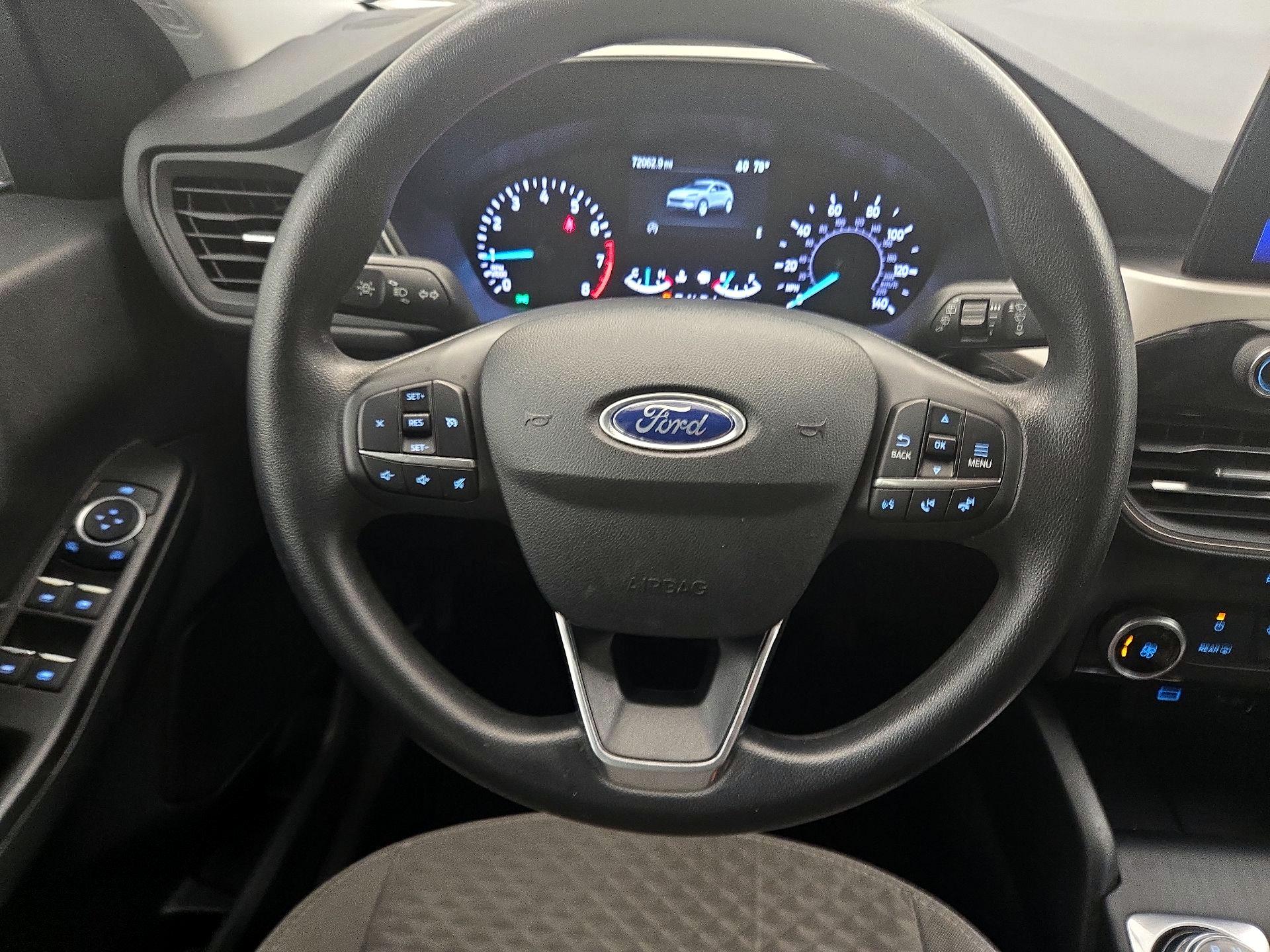 Thumbnail: 2021 Ford Escape - 10