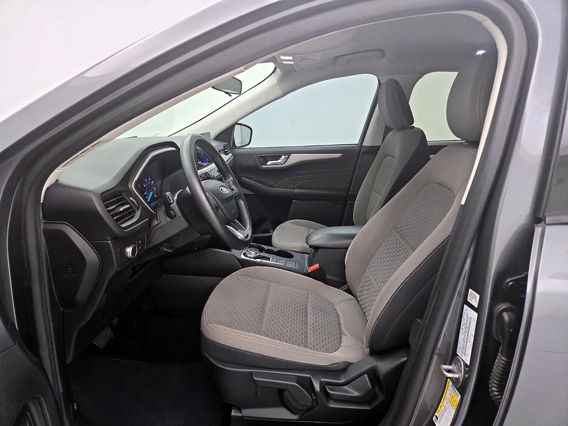 Thumbnail: 2021 Ford Escape - 11