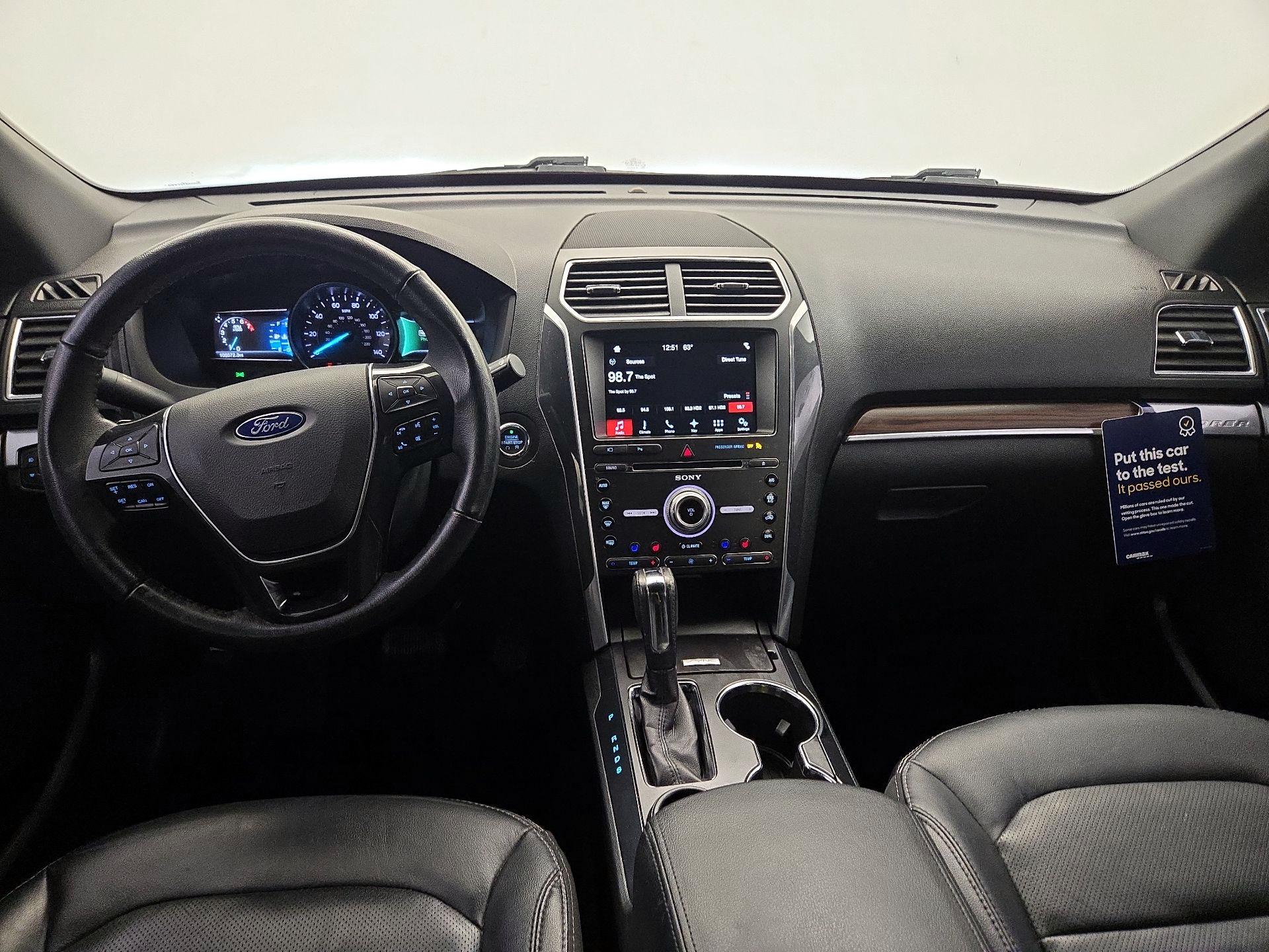 Thumbnail: 2017 Ford Explorer - 9