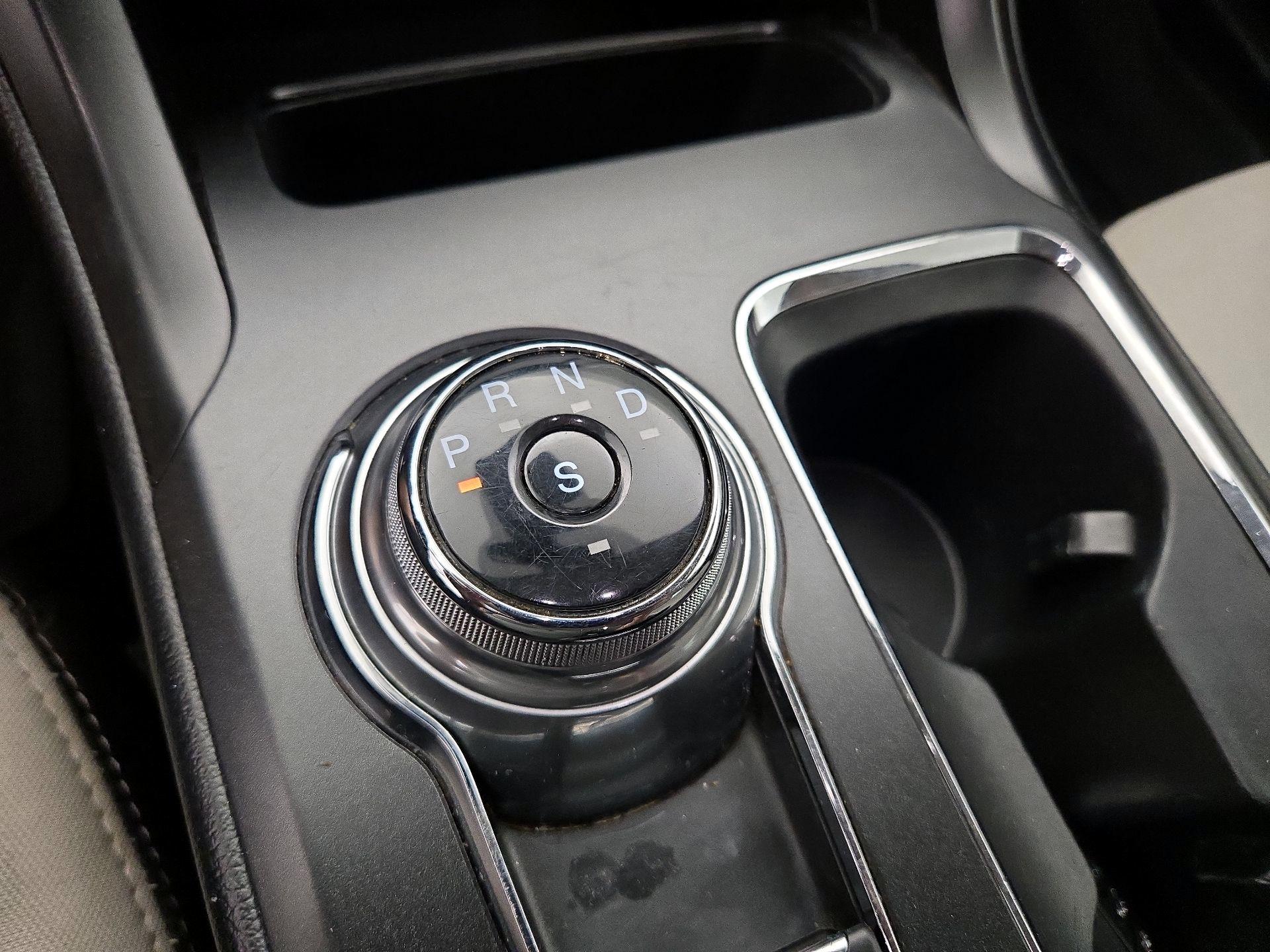 Thumbnail: 2019 Ford Fusion - 18