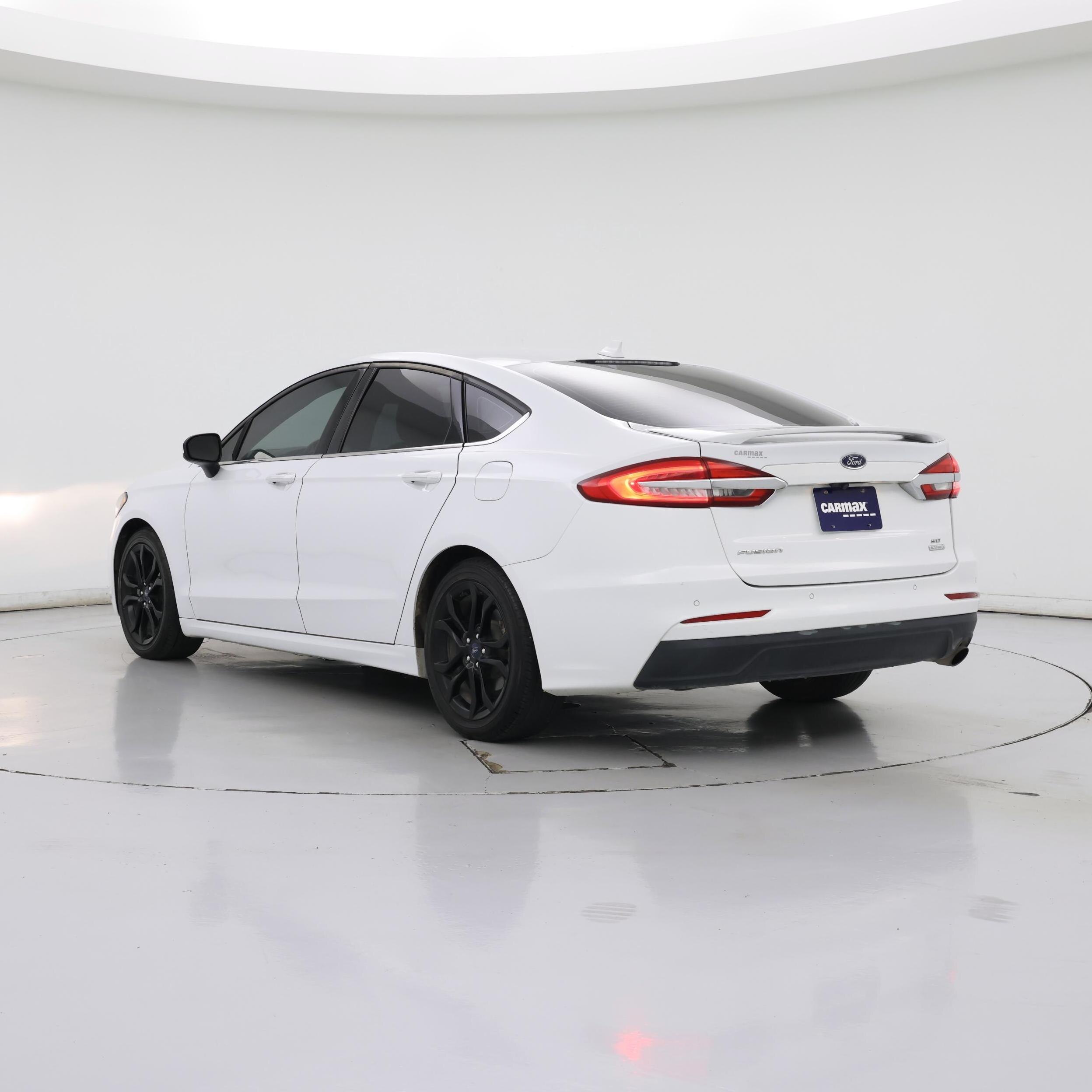 Thumbnail: 2019 Ford Fusion - 2