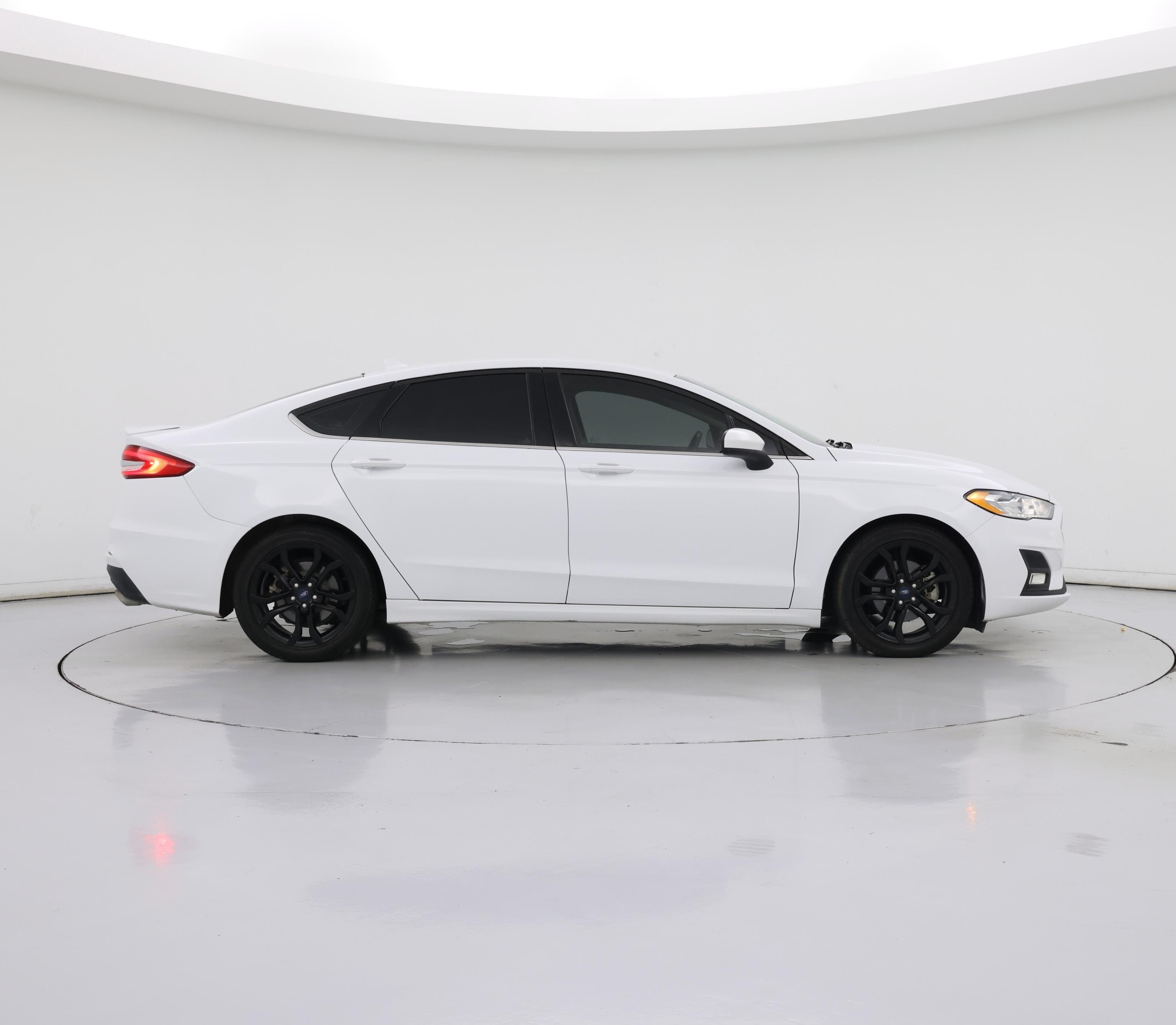 Thumbnail: 2019 Ford Fusion - 7