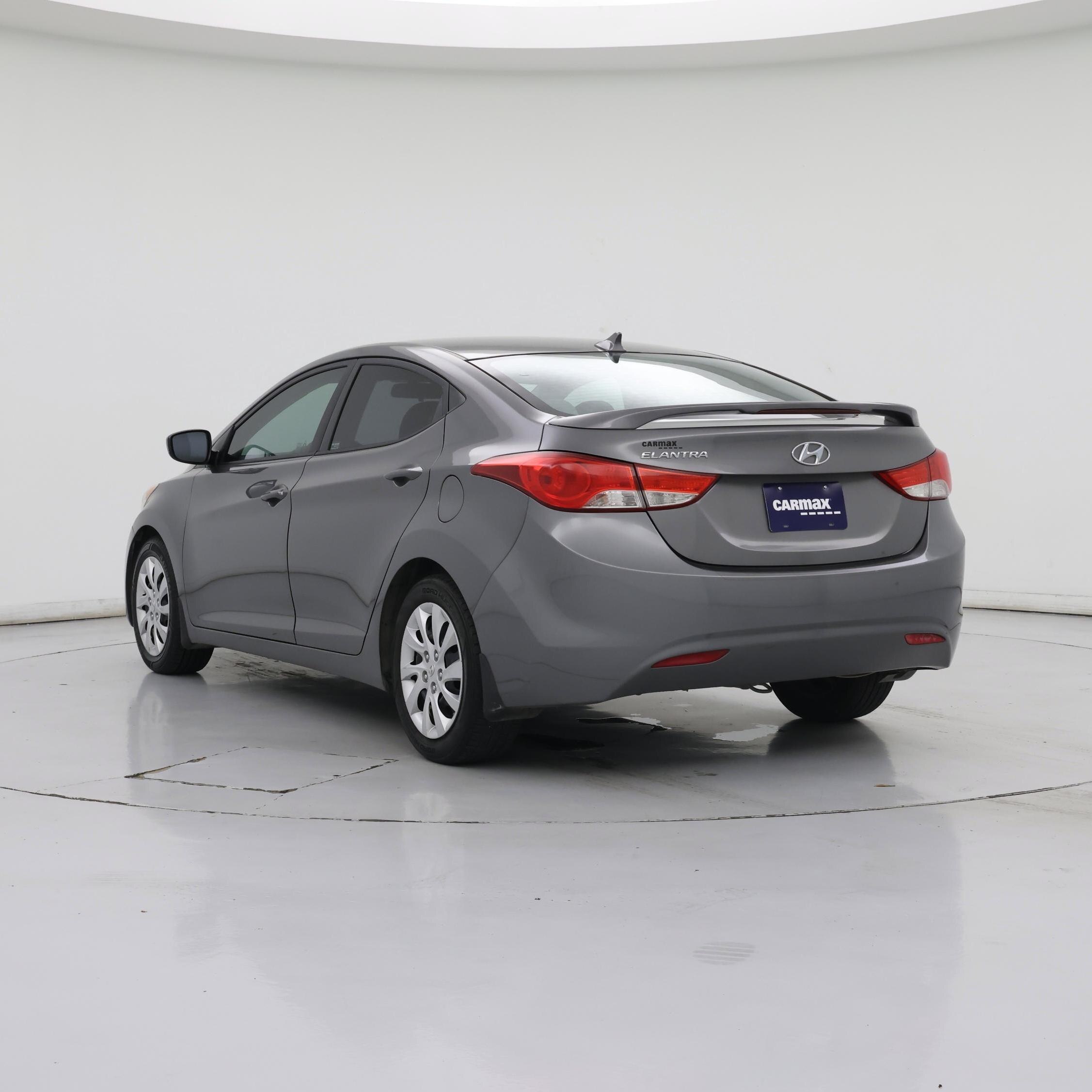 Thumbnail: 2013 Hyundai Elantra - 2