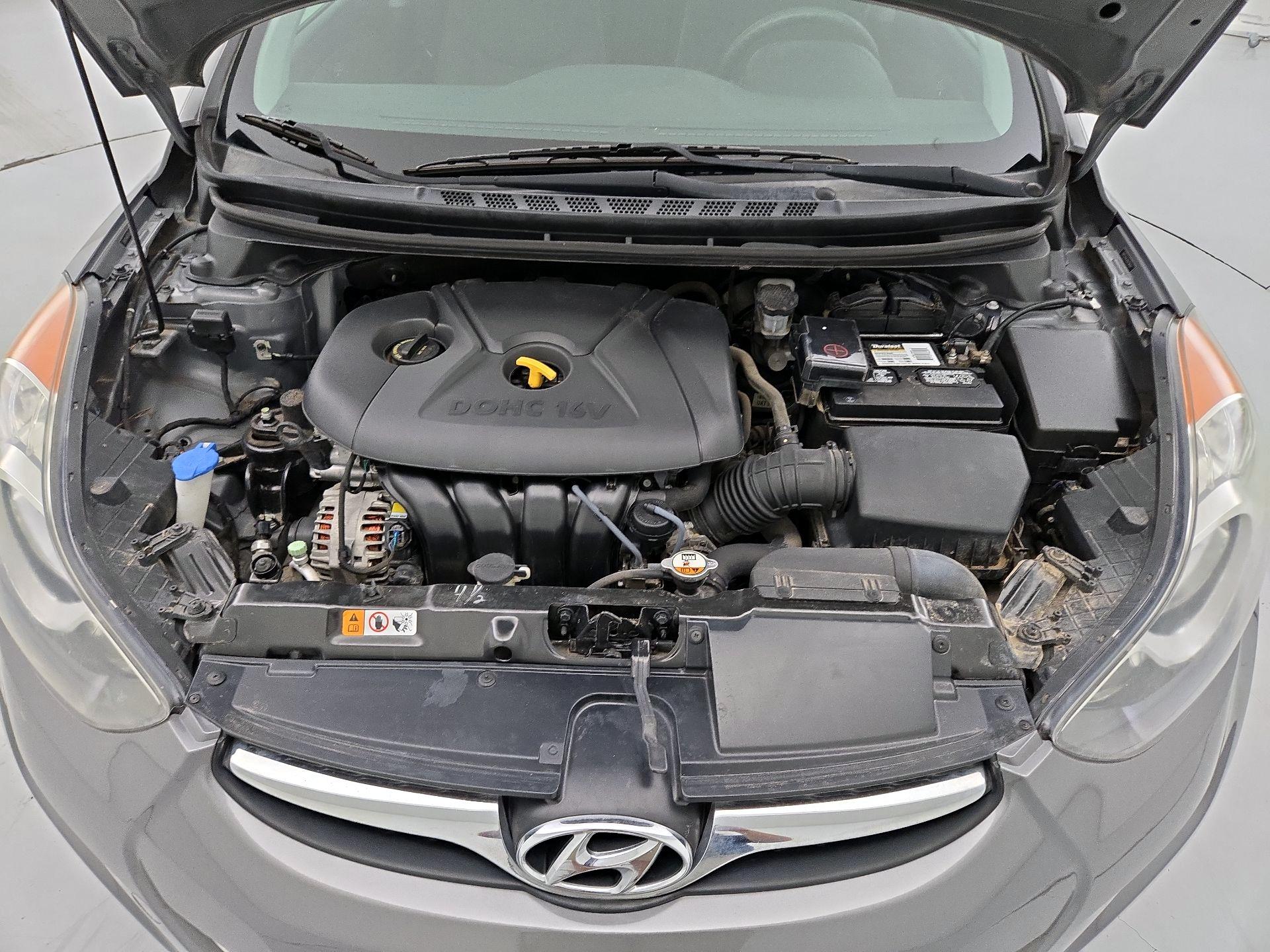 Thumbnail: 2013 Hyundai Elantra - 20