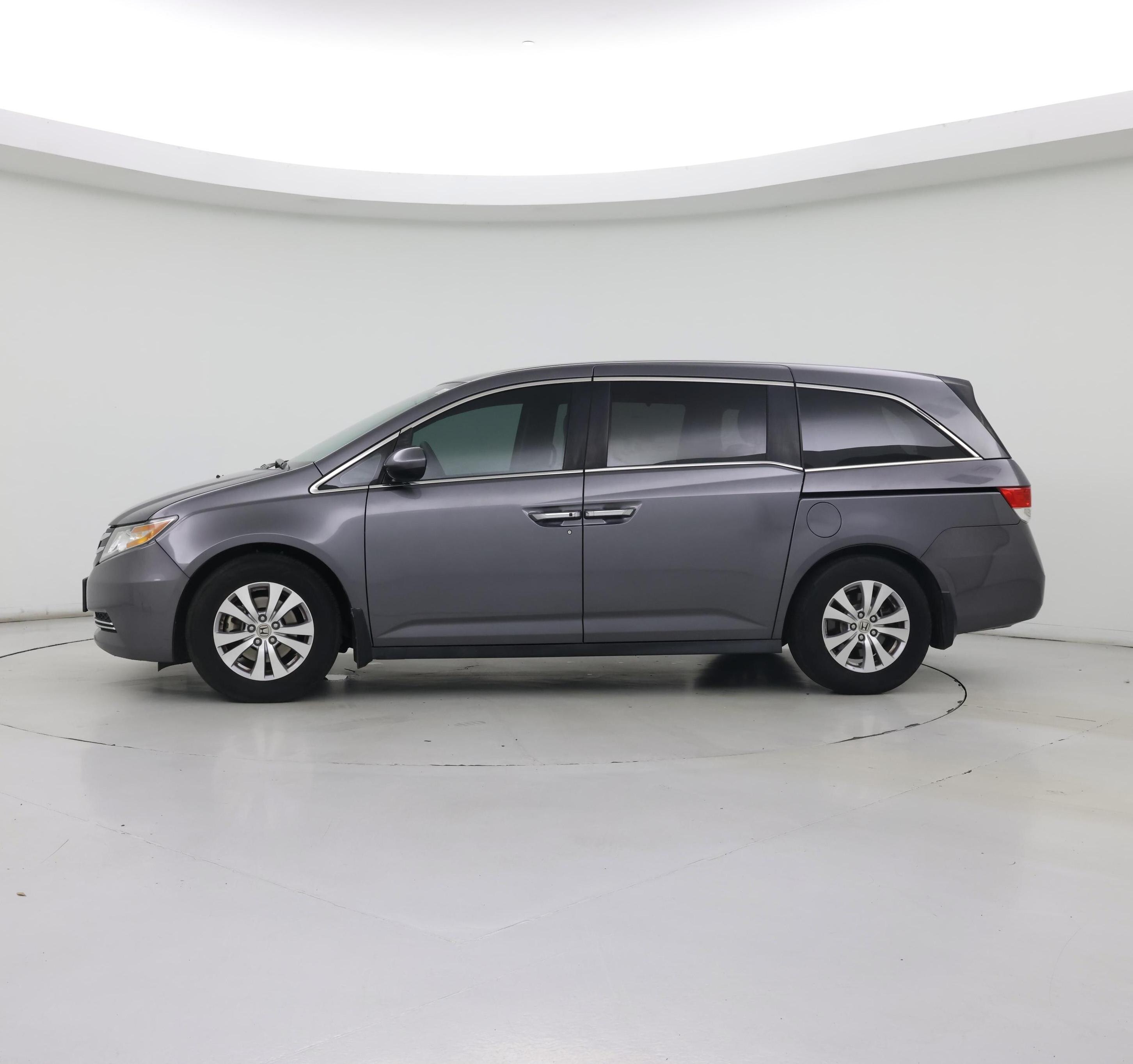 Thumbnail: 2015 Honda Odyssey - 3