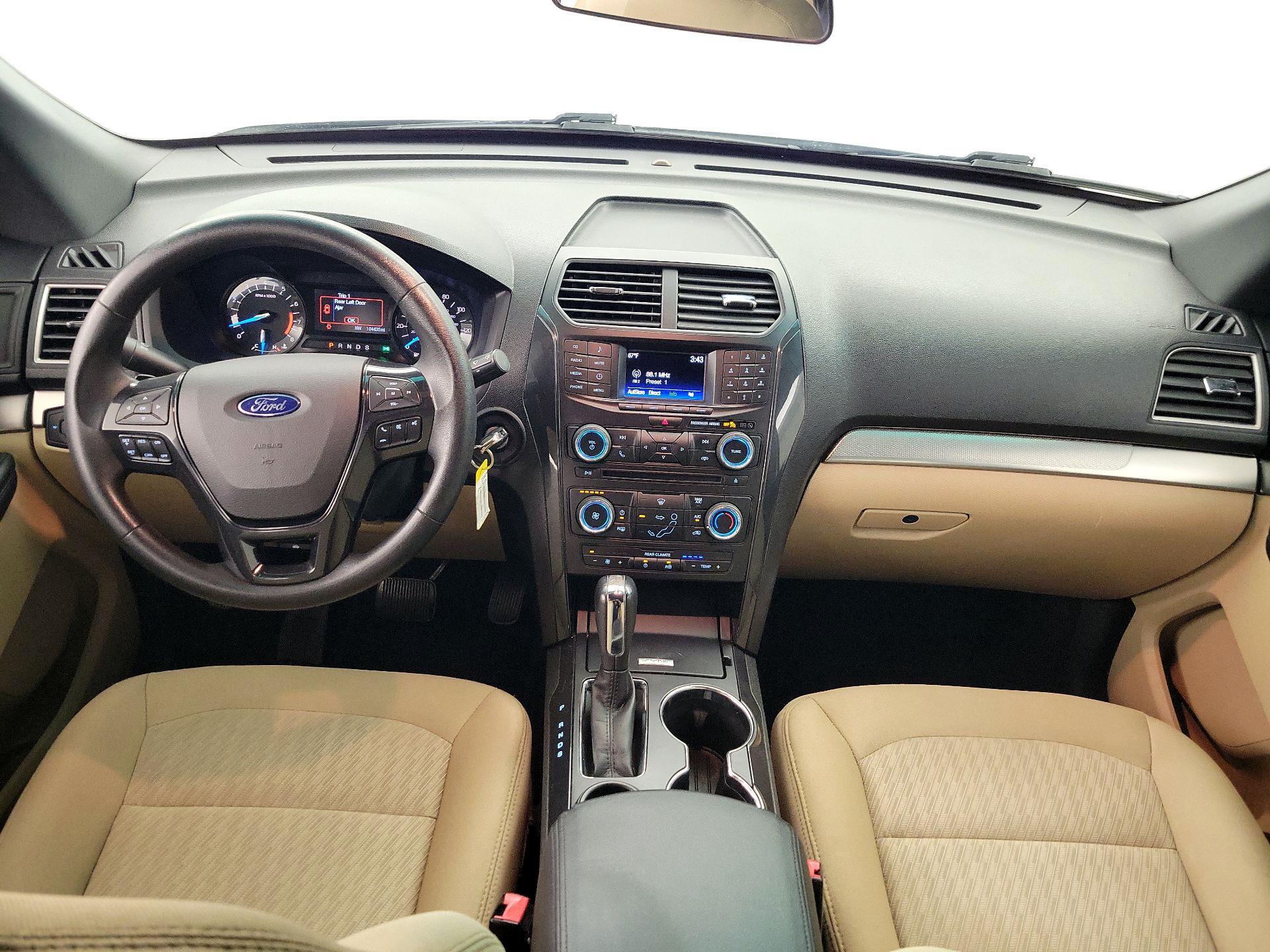 Thumbnail: 2017 Ford Explorer - 9