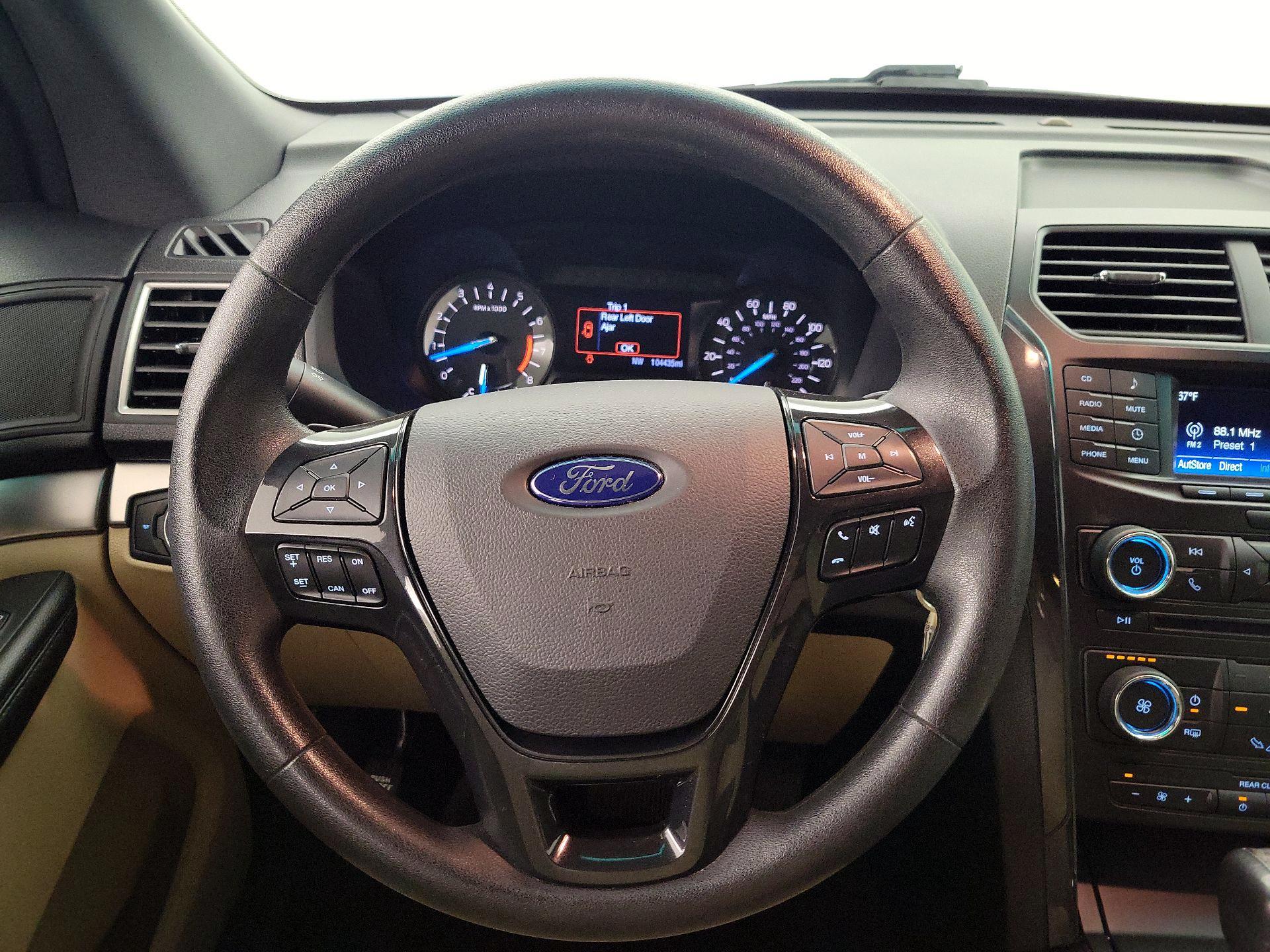 Thumbnail: 2017 Ford Explorer - 10