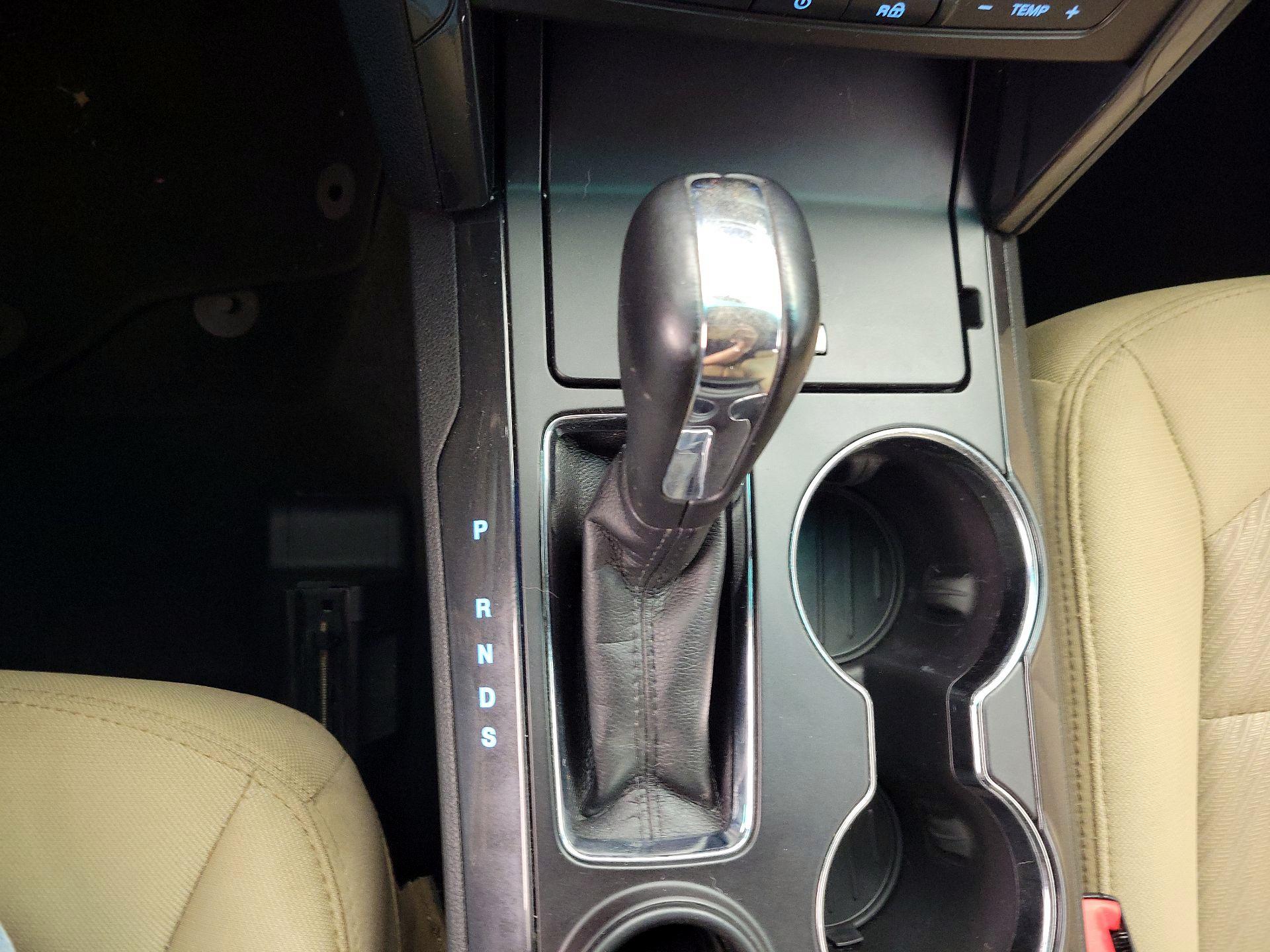 Thumbnail: 2017 Ford Explorer - 17