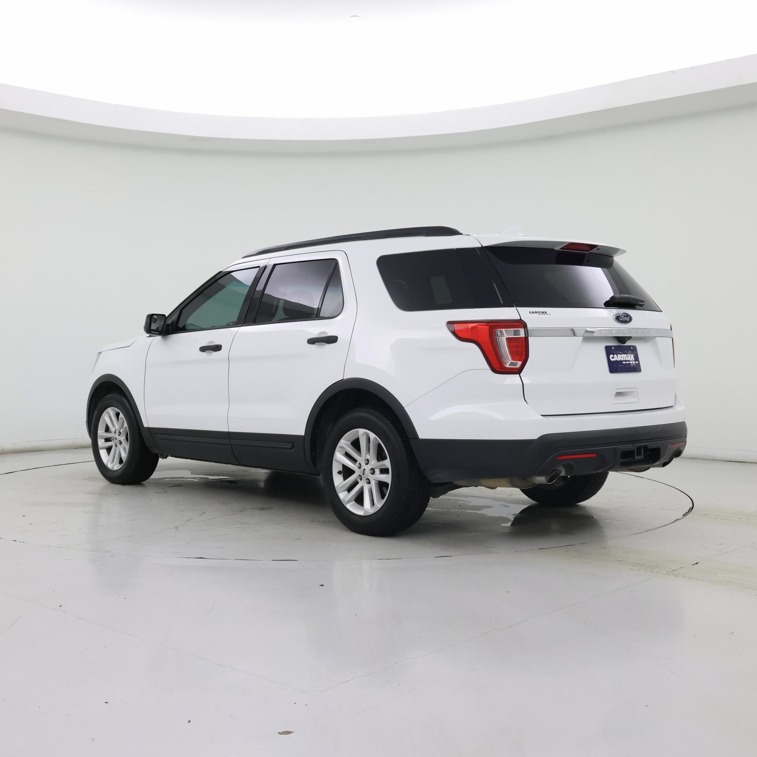 Thumbnail: 2017 Ford Explorer - 2