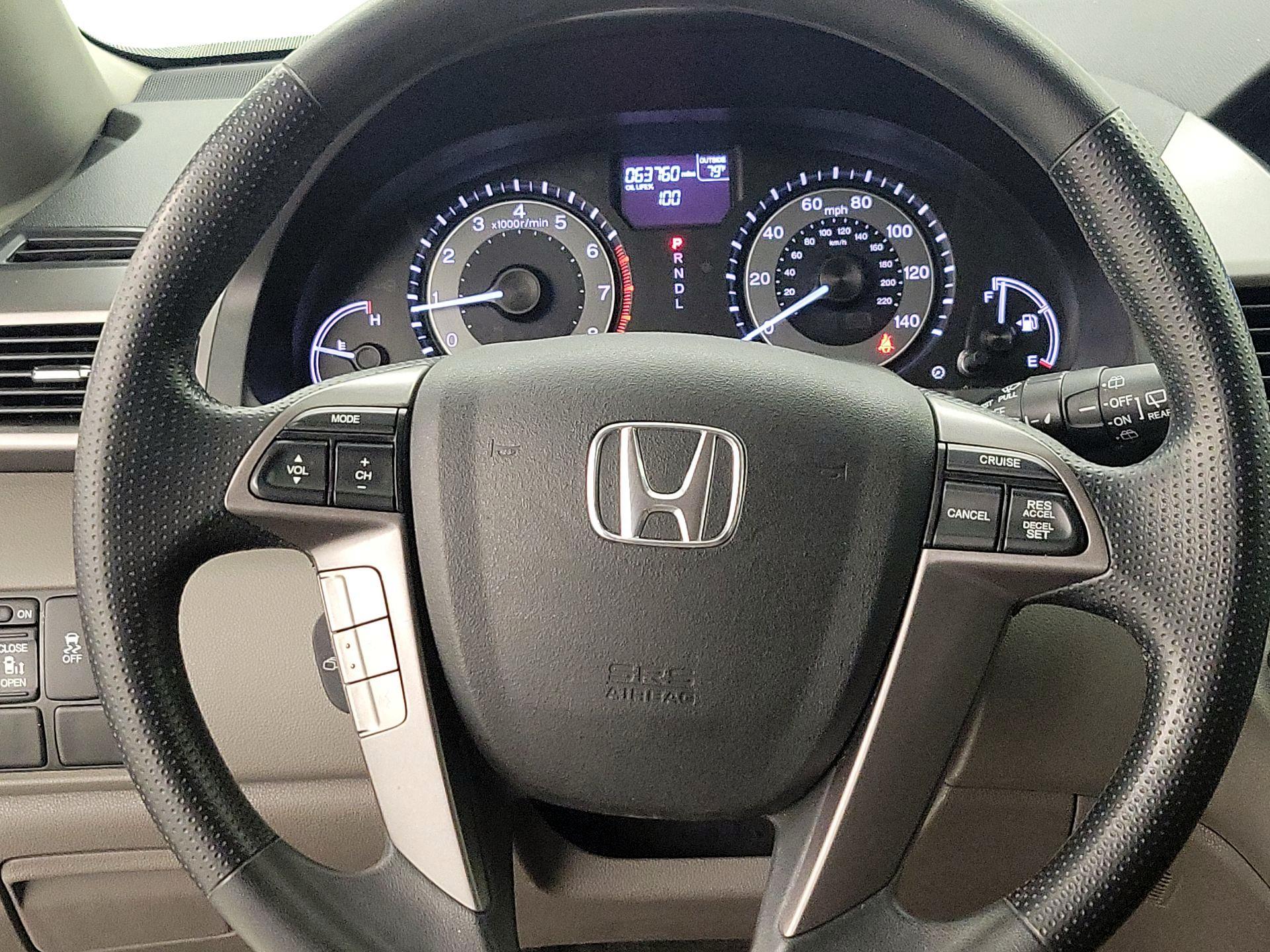 Thumbnail: 2015 Honda Odyssey - 10