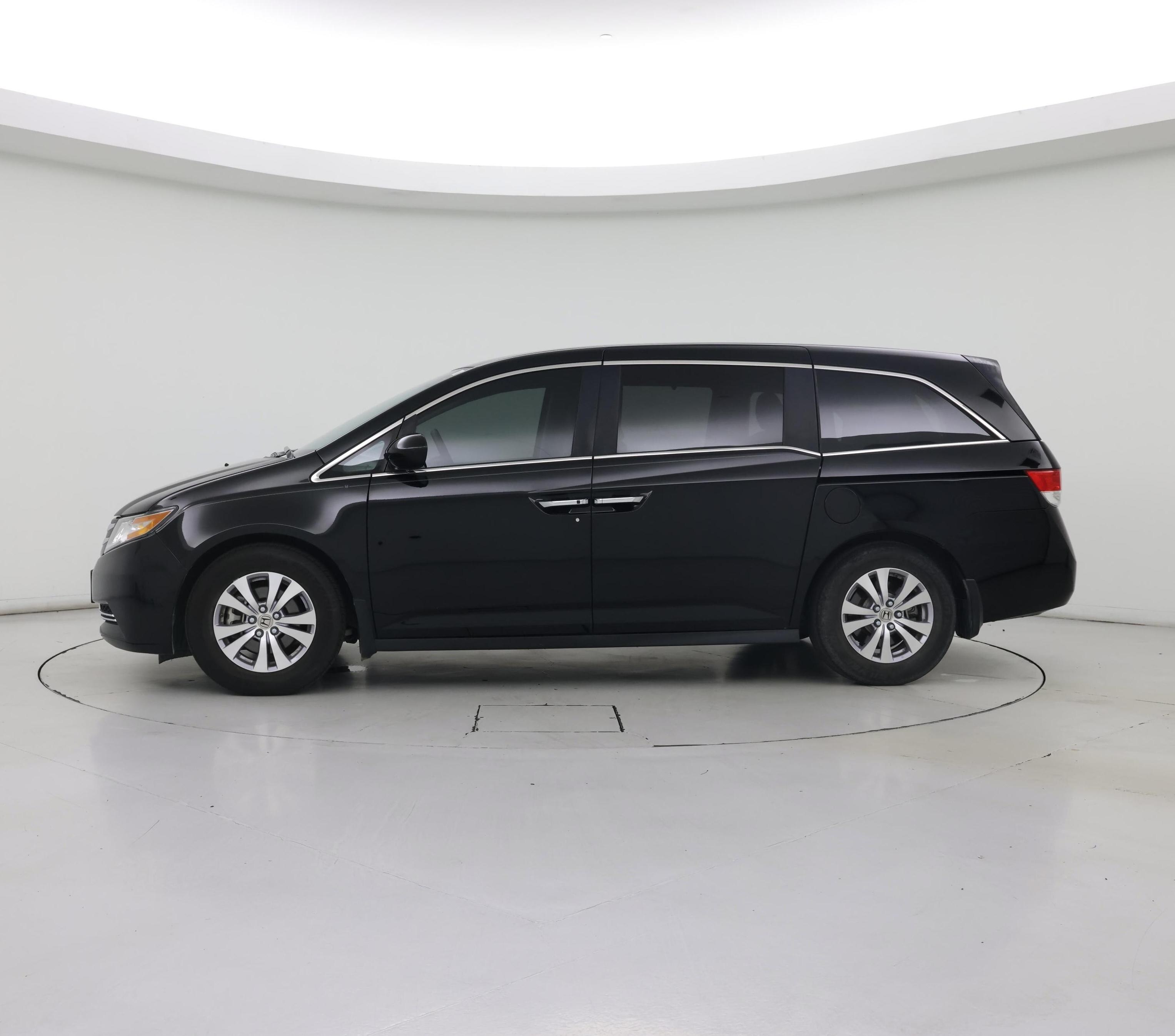 Thumbnail: 2015 Honda Odyssey - 3
