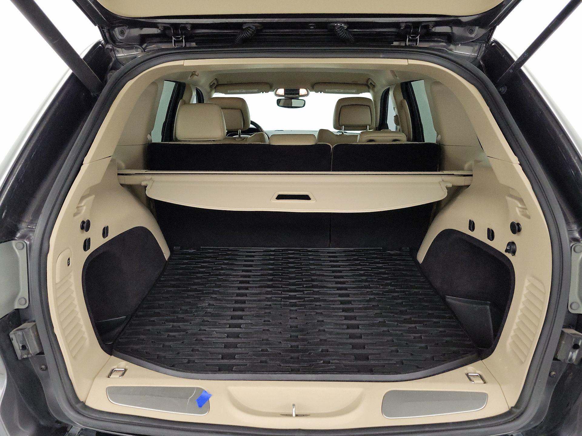 Thumbnail: 2018 Jeep Grand Cherokee - 20