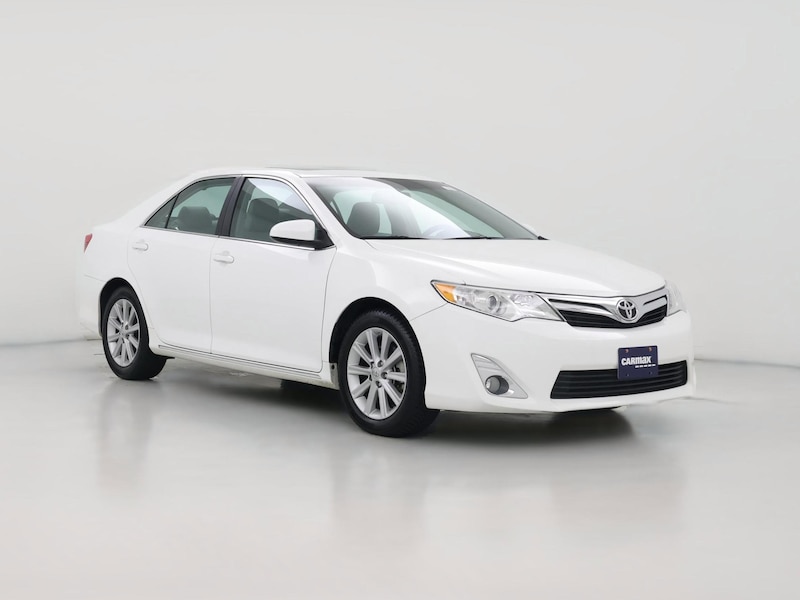 2014 Toyota Camry XLE -
                  Overland Park, KS
