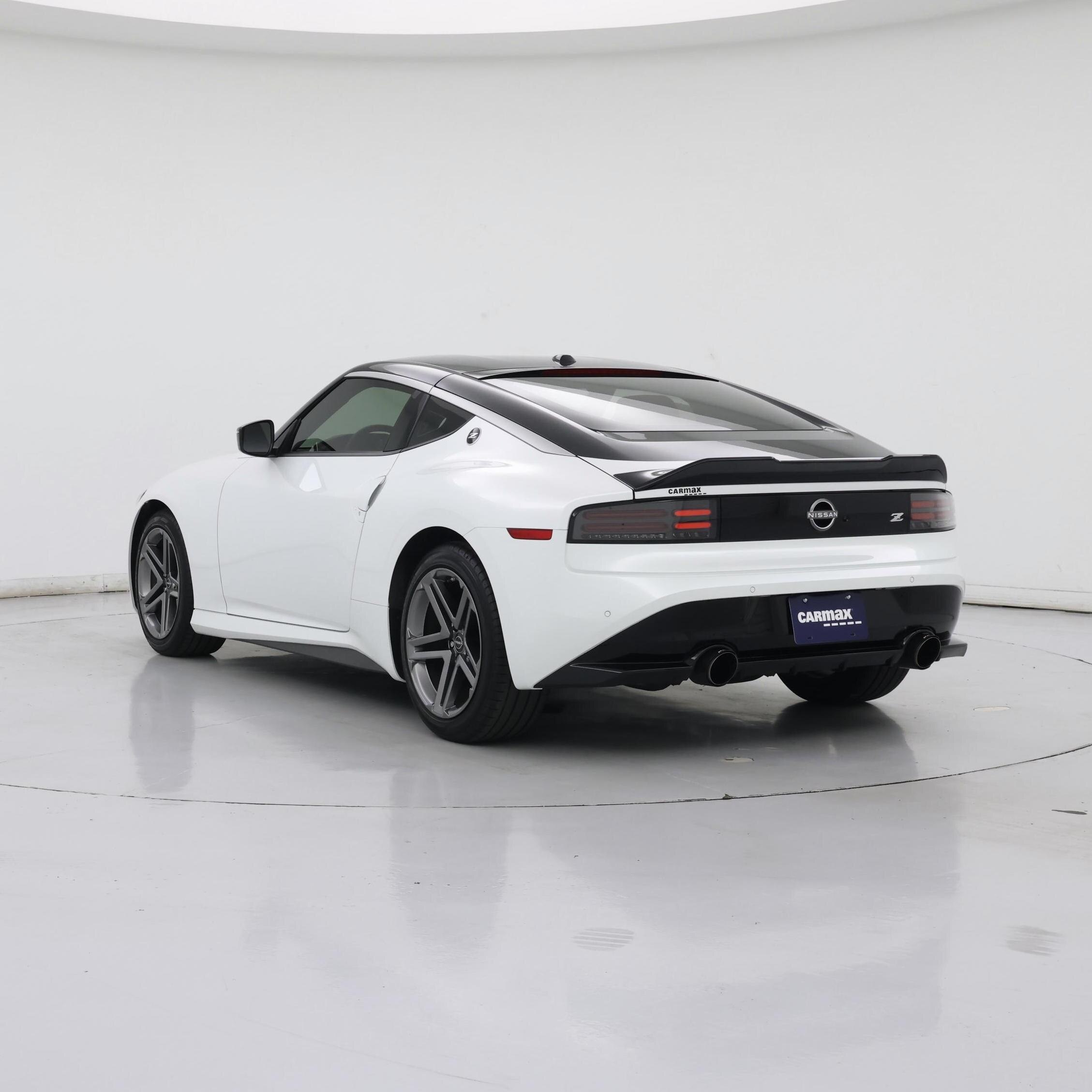 Thumbnail: 2024 Nissan Z - 2