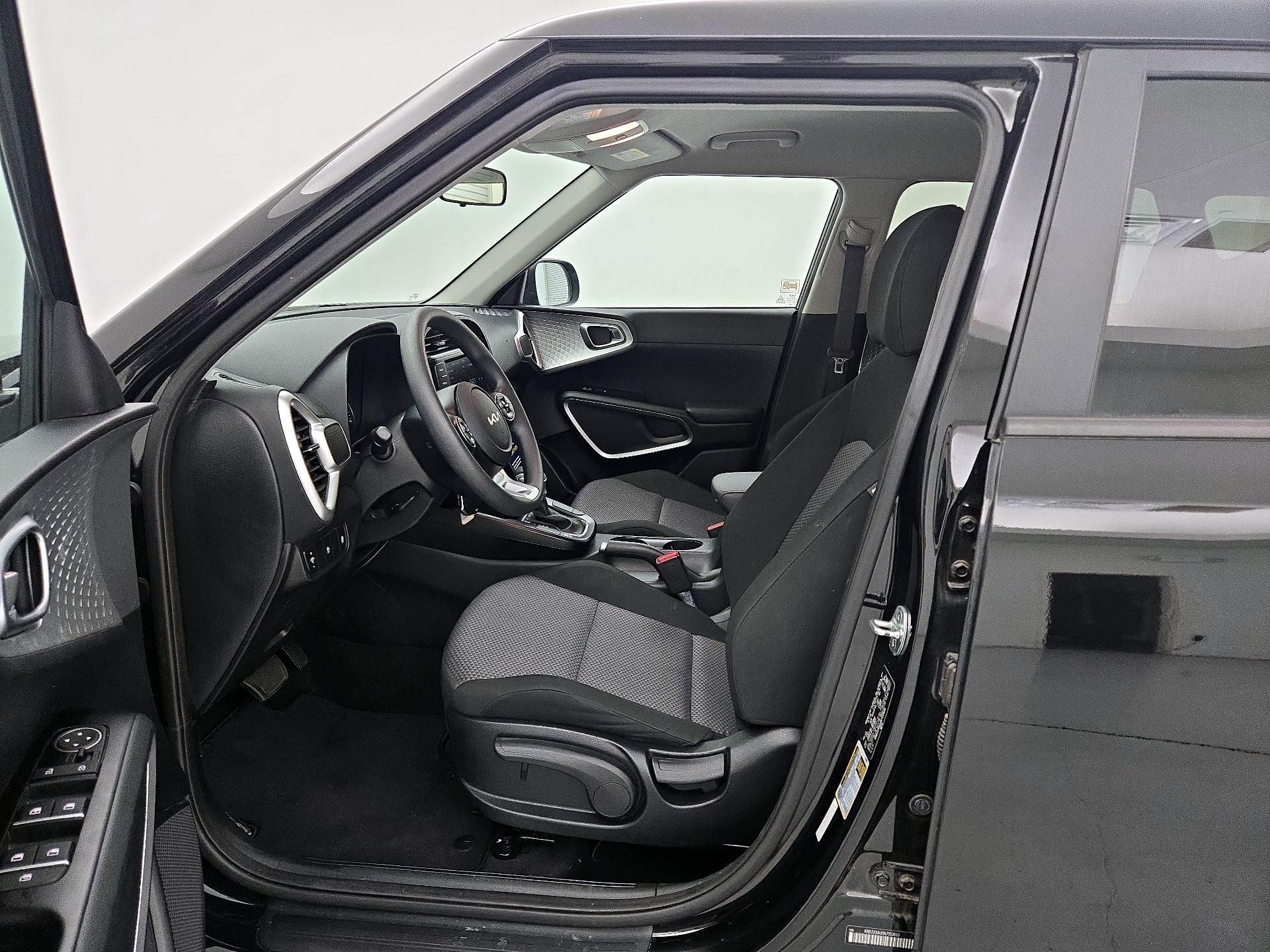 Thumbnail: 2022 Kia Soul - 11