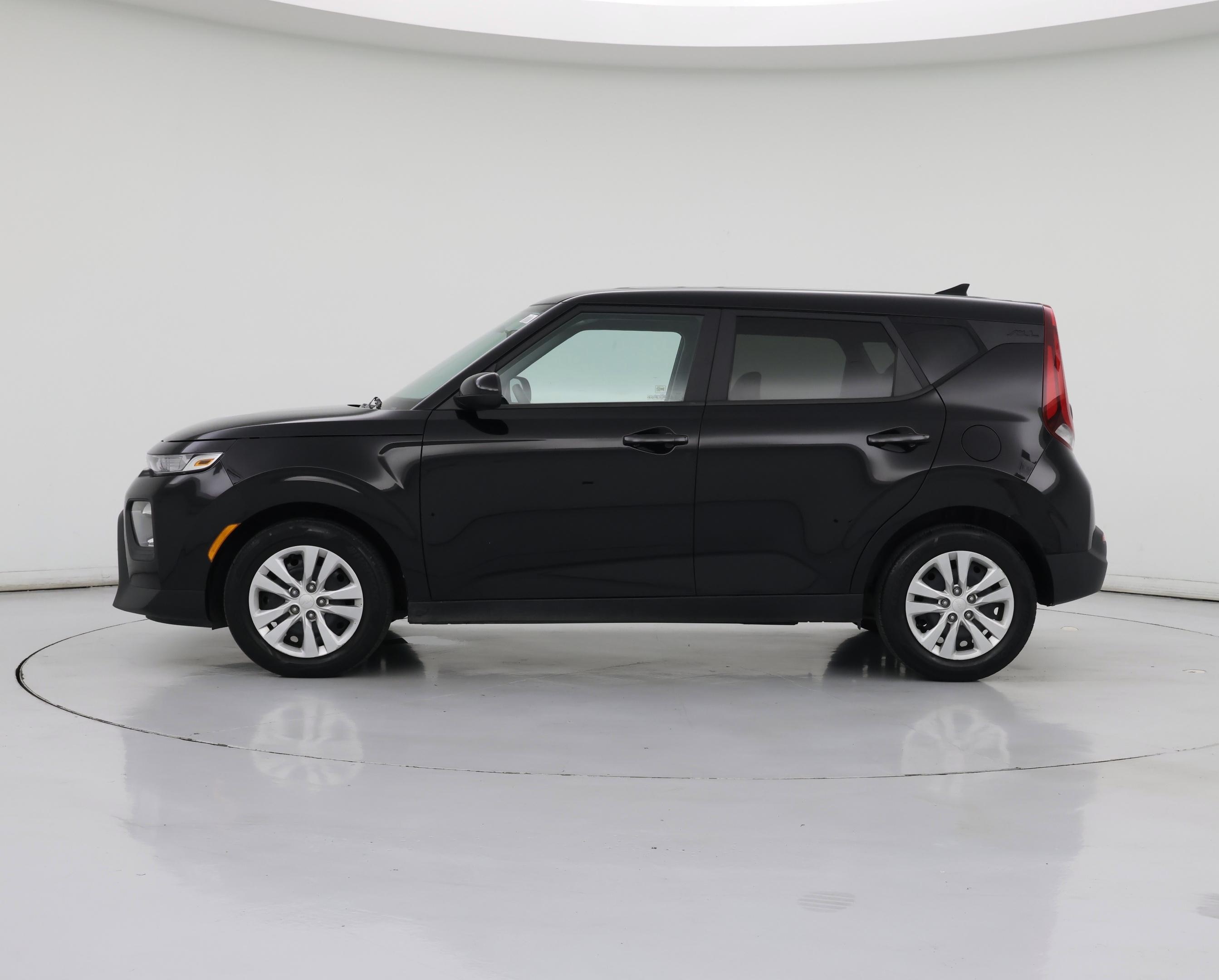 Thumbnail: 2022 Kia Soul - 3
