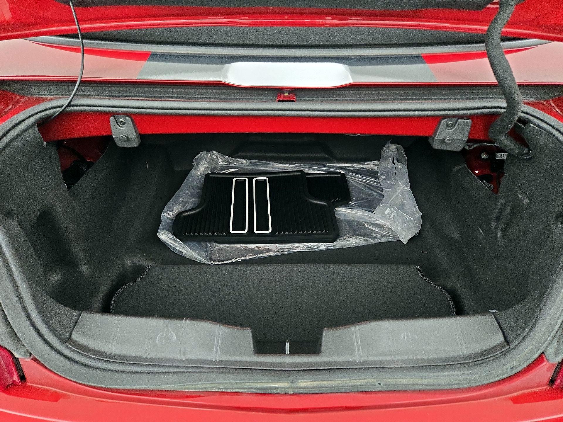 Thumbnail: 2018 Chevrolet Camaro - 20