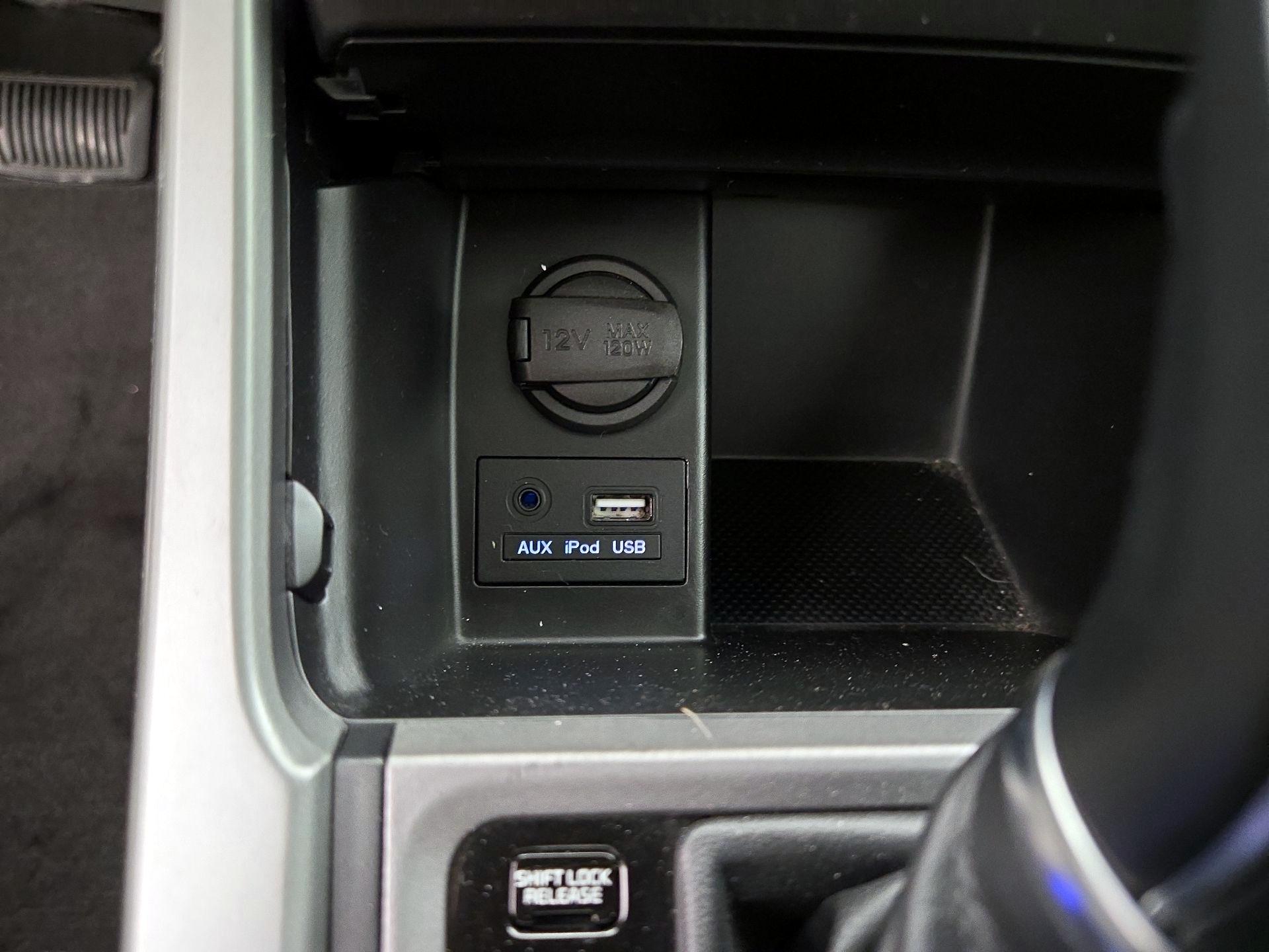 Thumbnail: 2014 Hyundai Elantra - 19