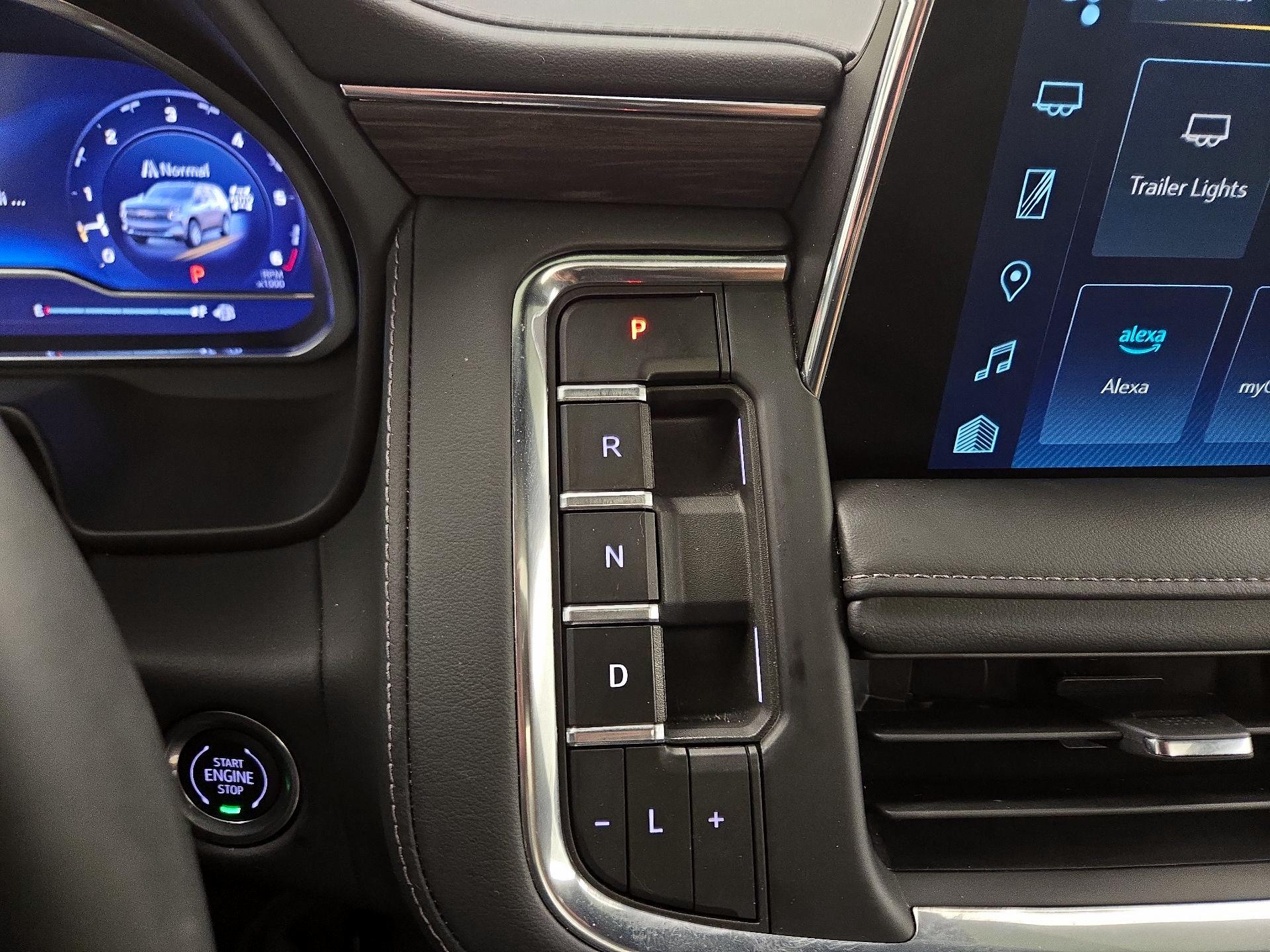 Thumbnail: 2024 Chevrolet Tahoe - 18