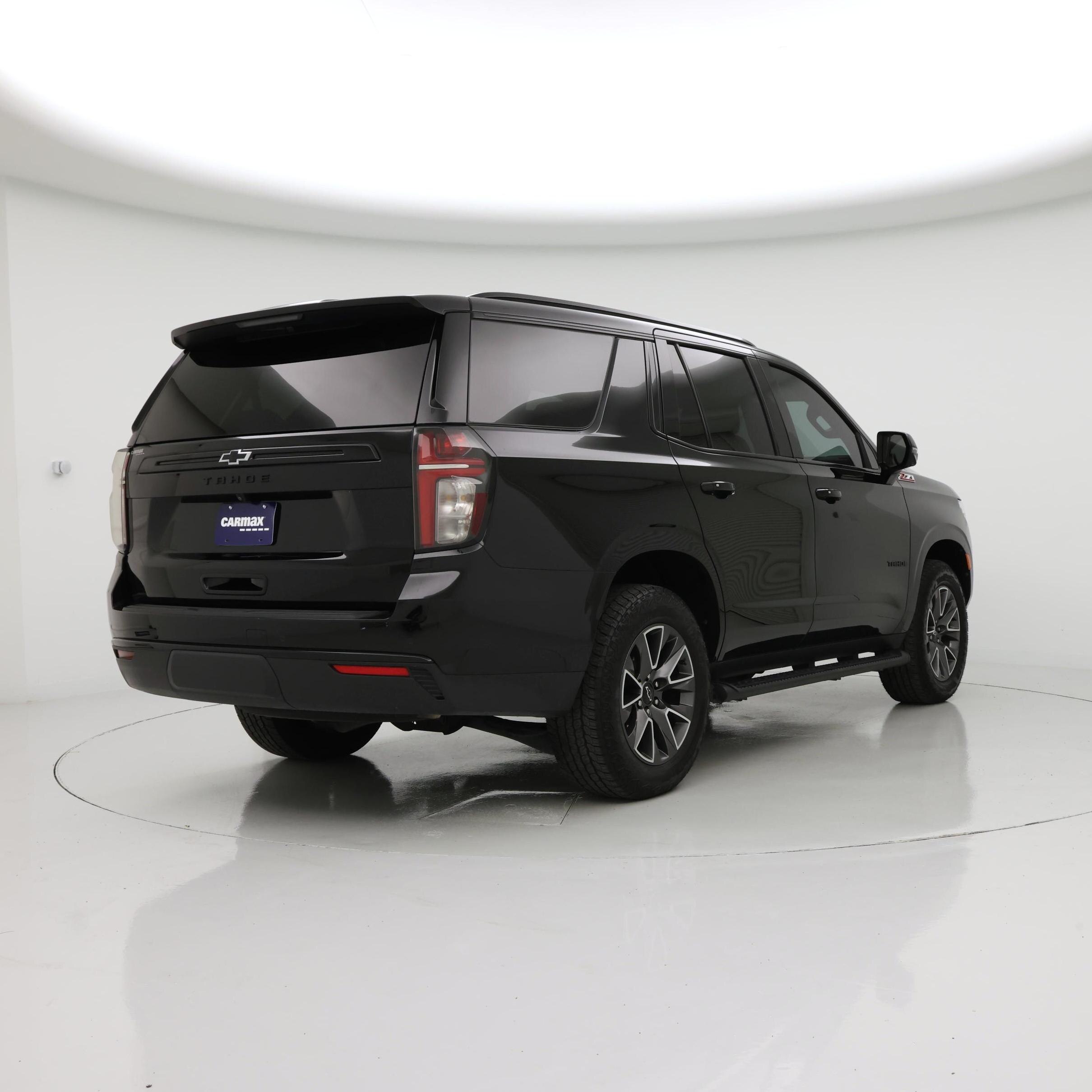 Thumbnail: 2024 Chevrolet Tahoe - 8
