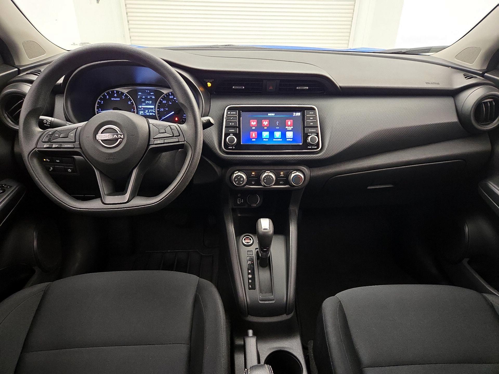 Thumbnail: 2023 Nissan Kicks - 9