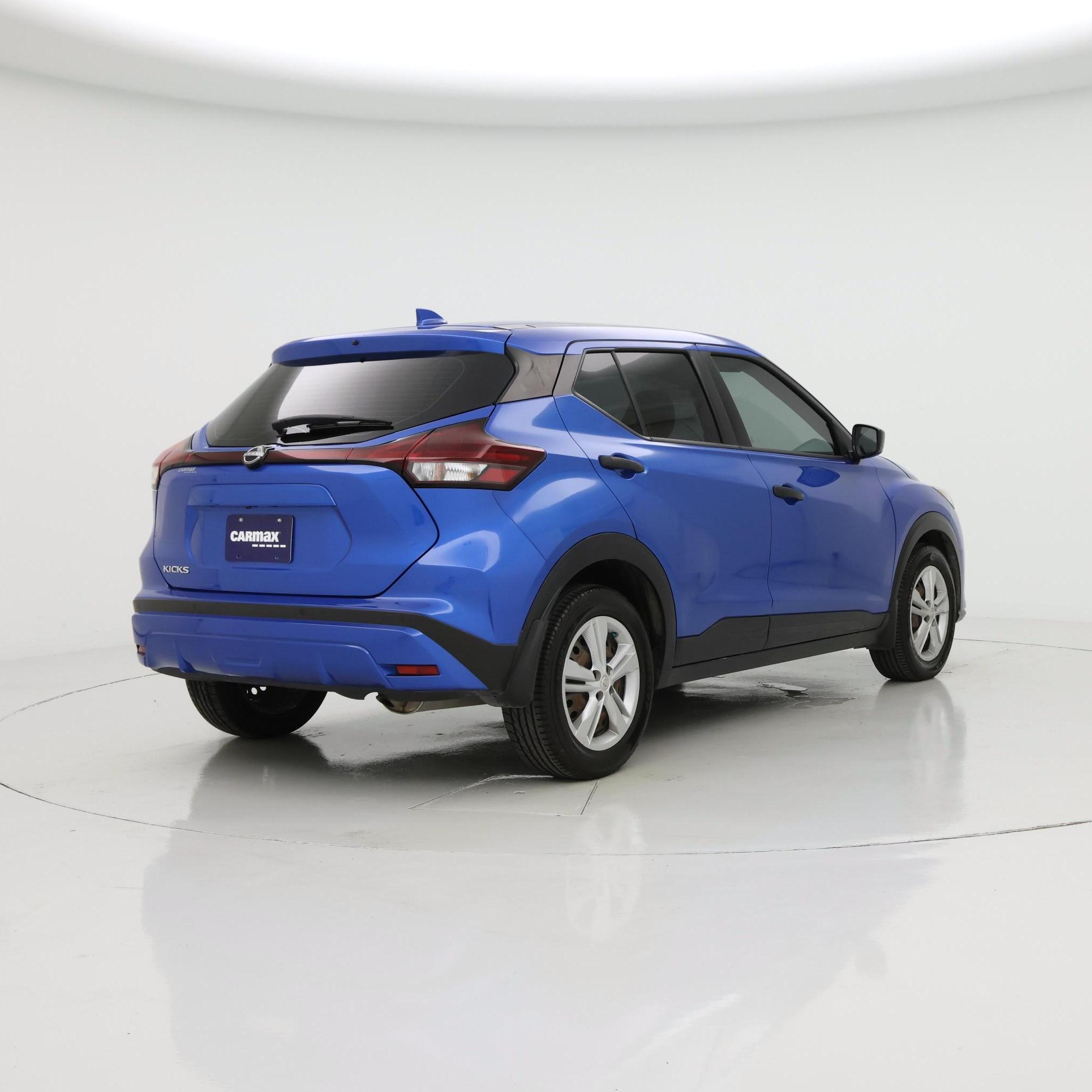 Thumbnail: 2023 Nissan Kicks - 8