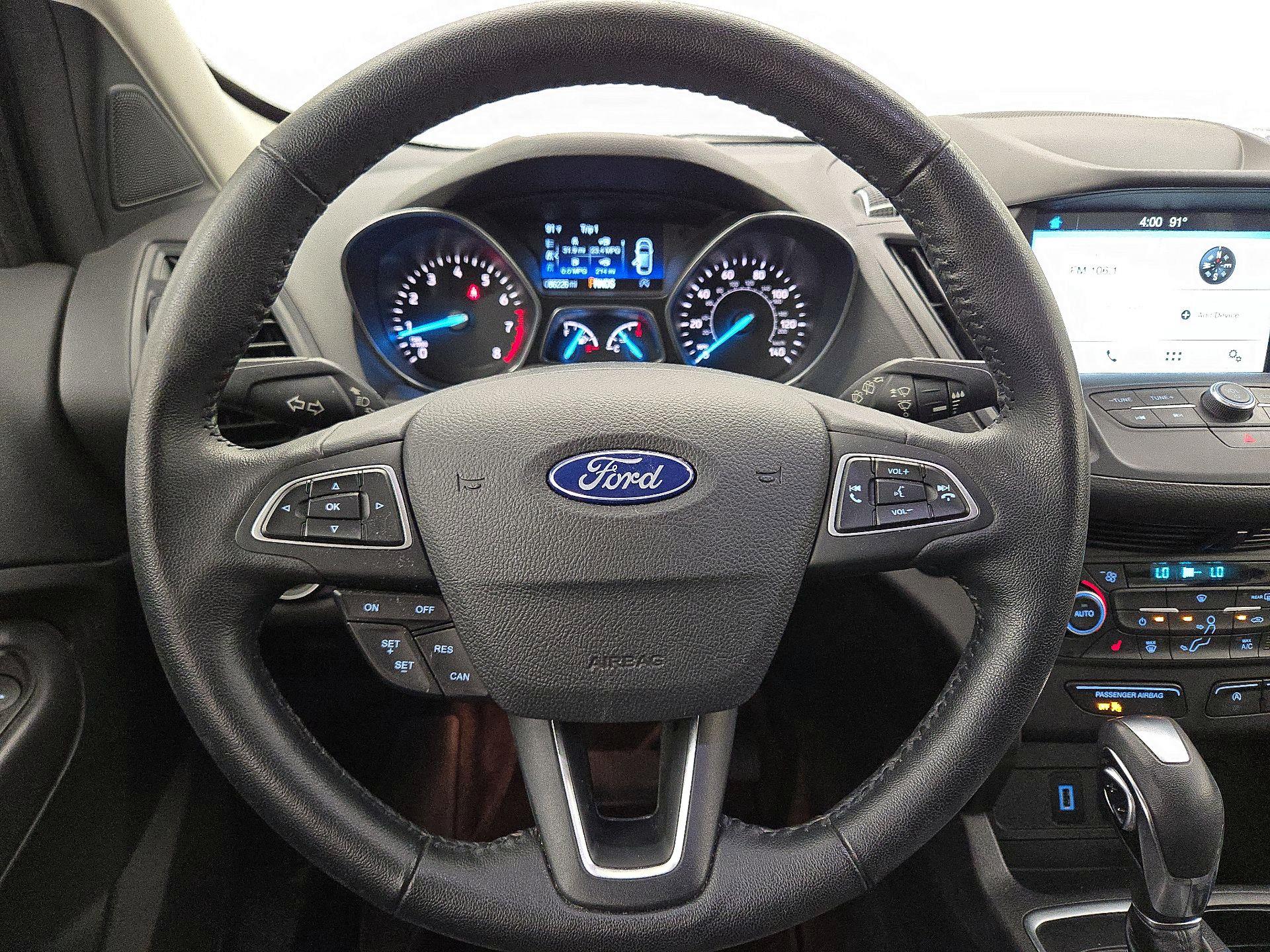 Thumbnail: 2019 Ford Escape - 10