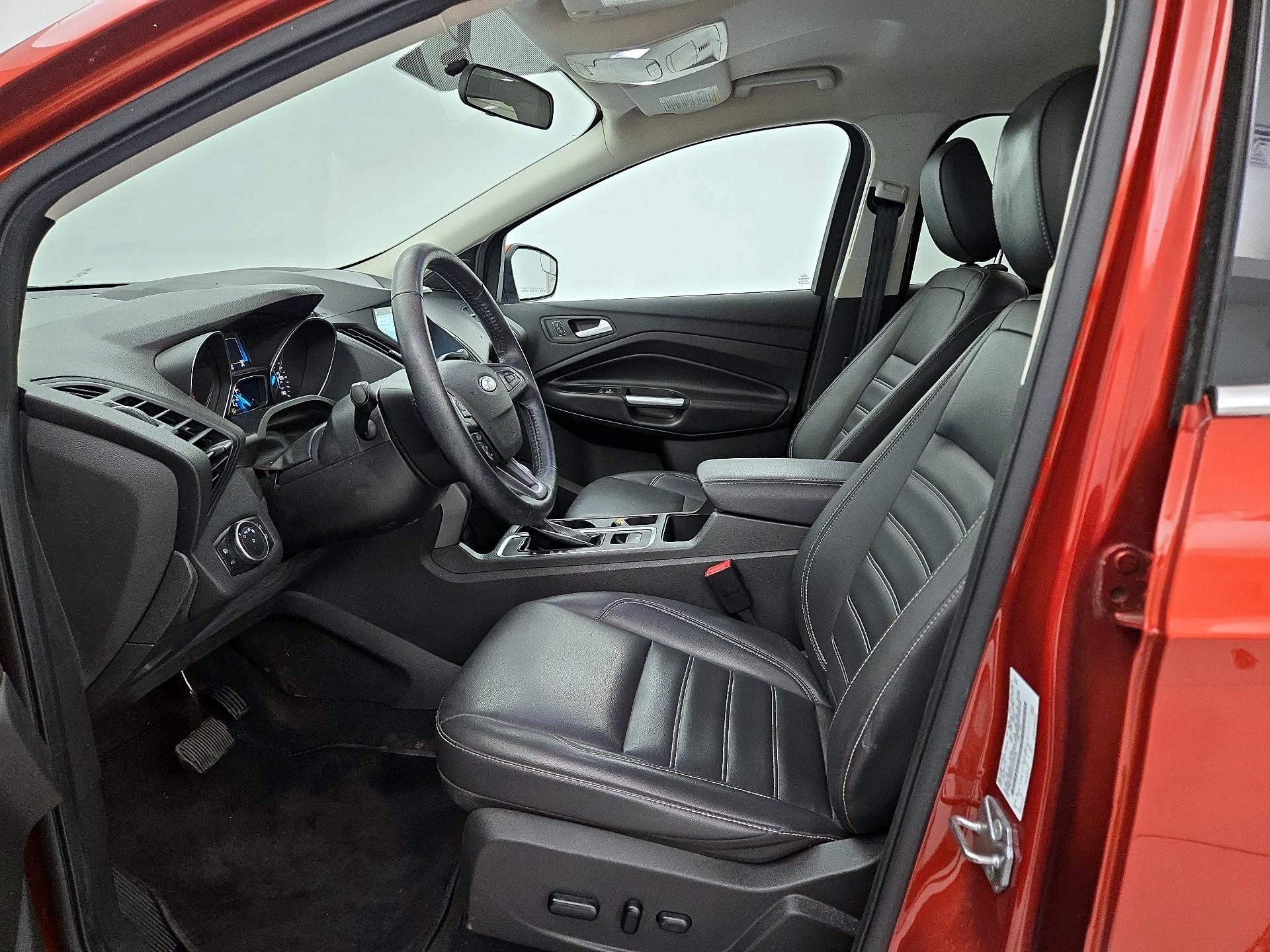 Thumbnail: 2019 Ford Escape - 11