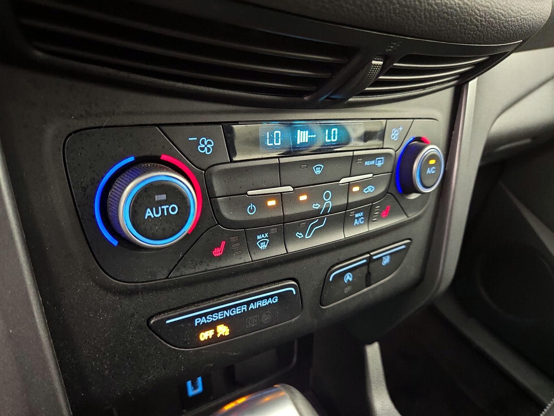 Thumbnail: 2019 Ford Escape - 16