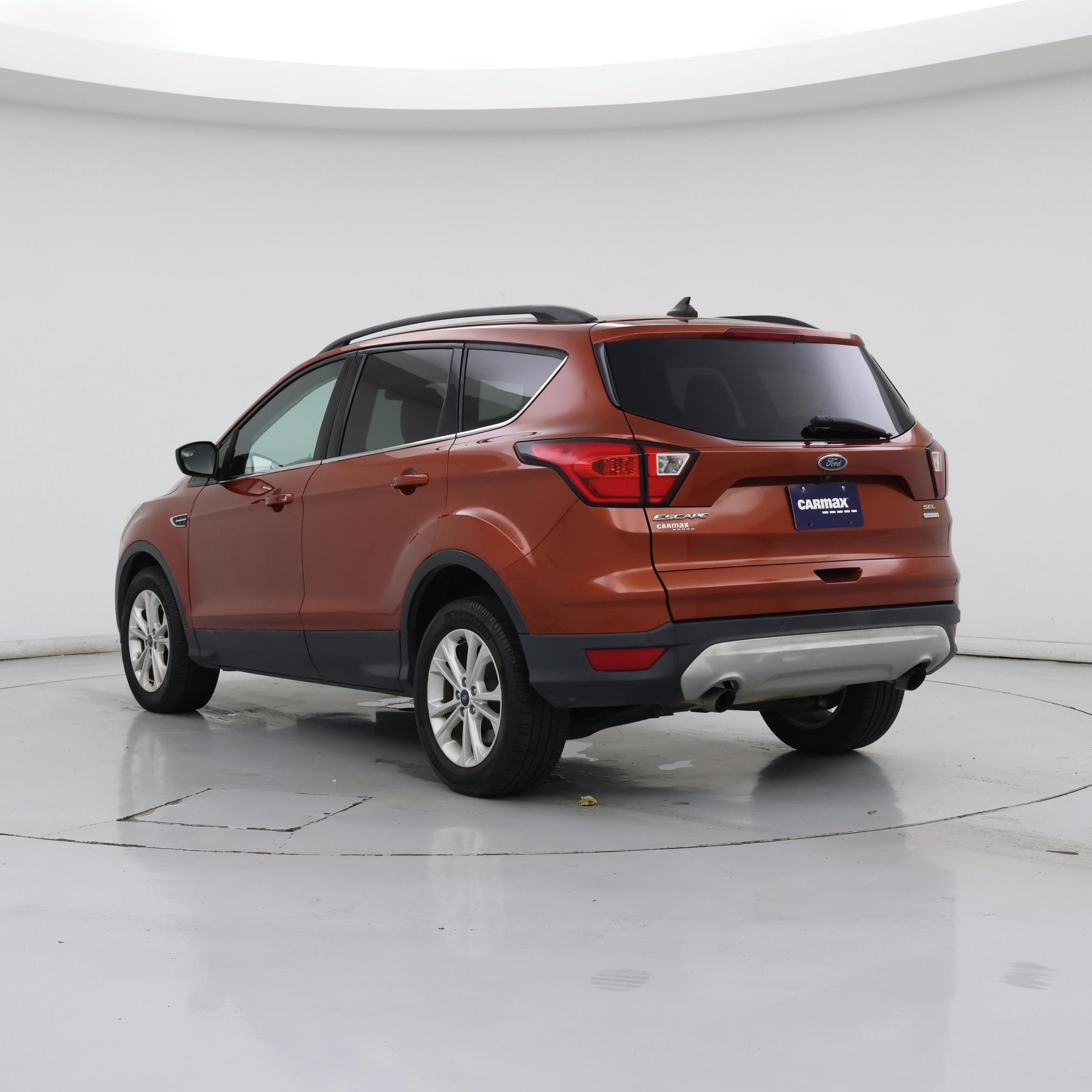 Thumbnail: 2019 Ford Escape - 2