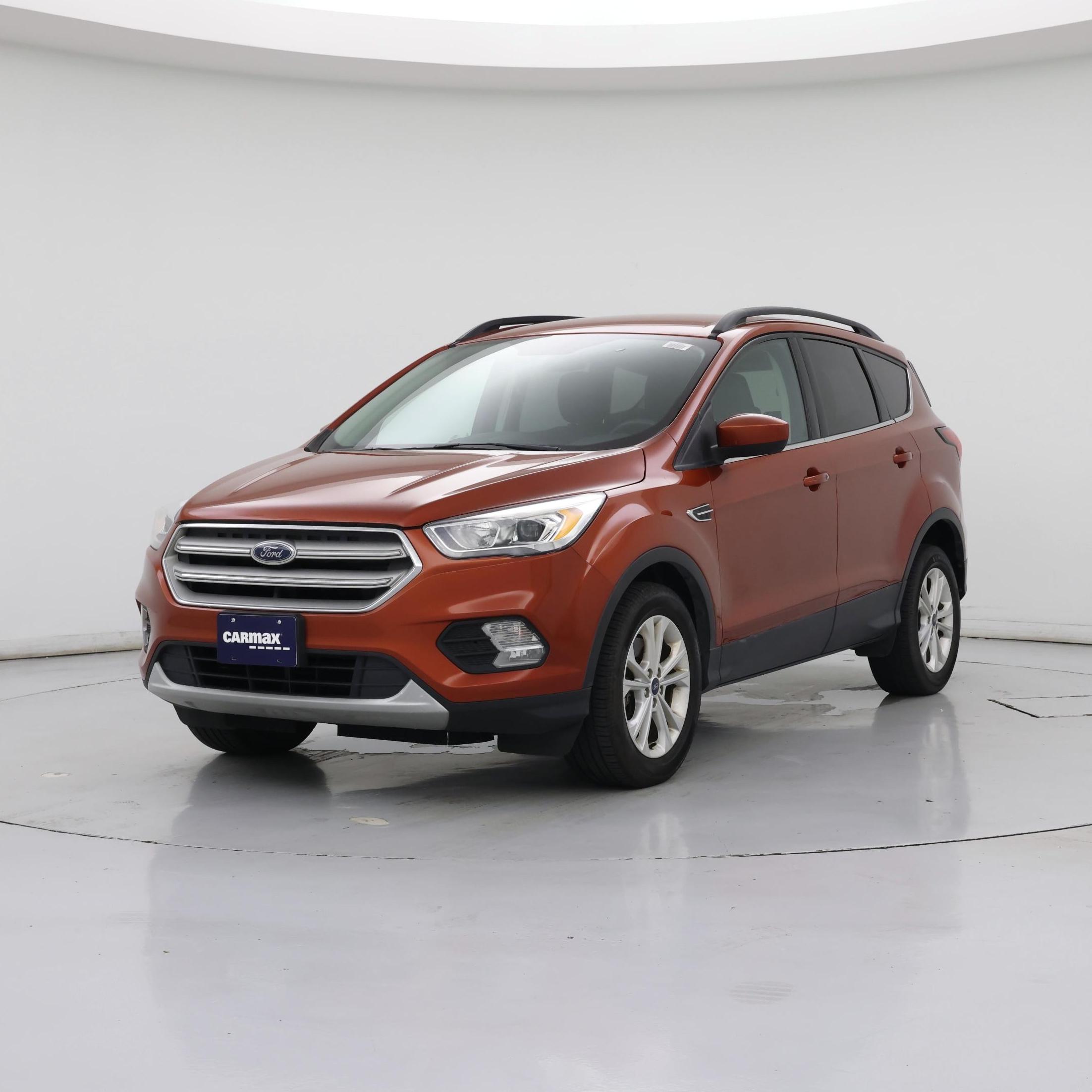 Thumbnail: 2019 Ford Escape - 4
