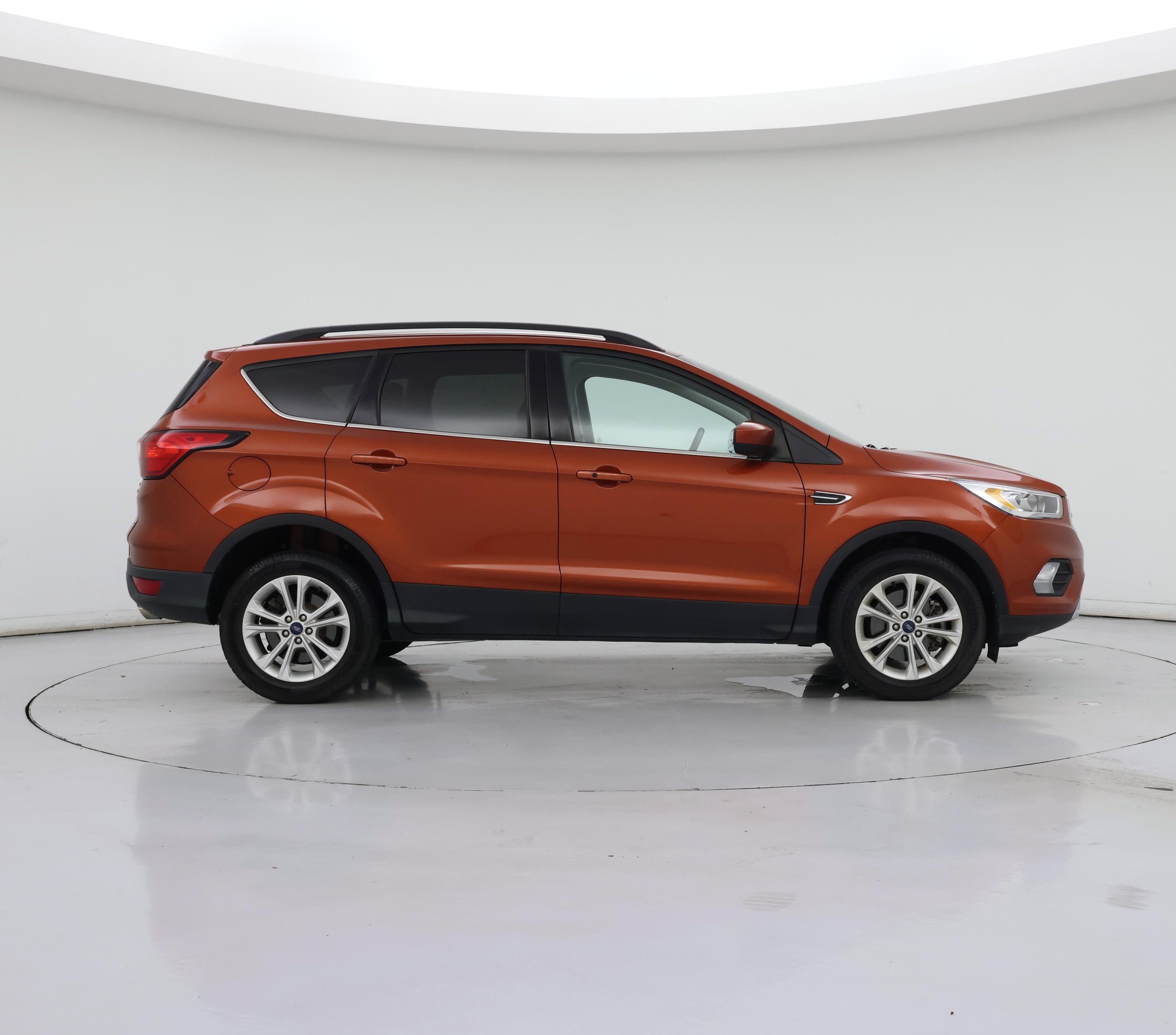 Thumbnail: 2019 Ford Escape - 7