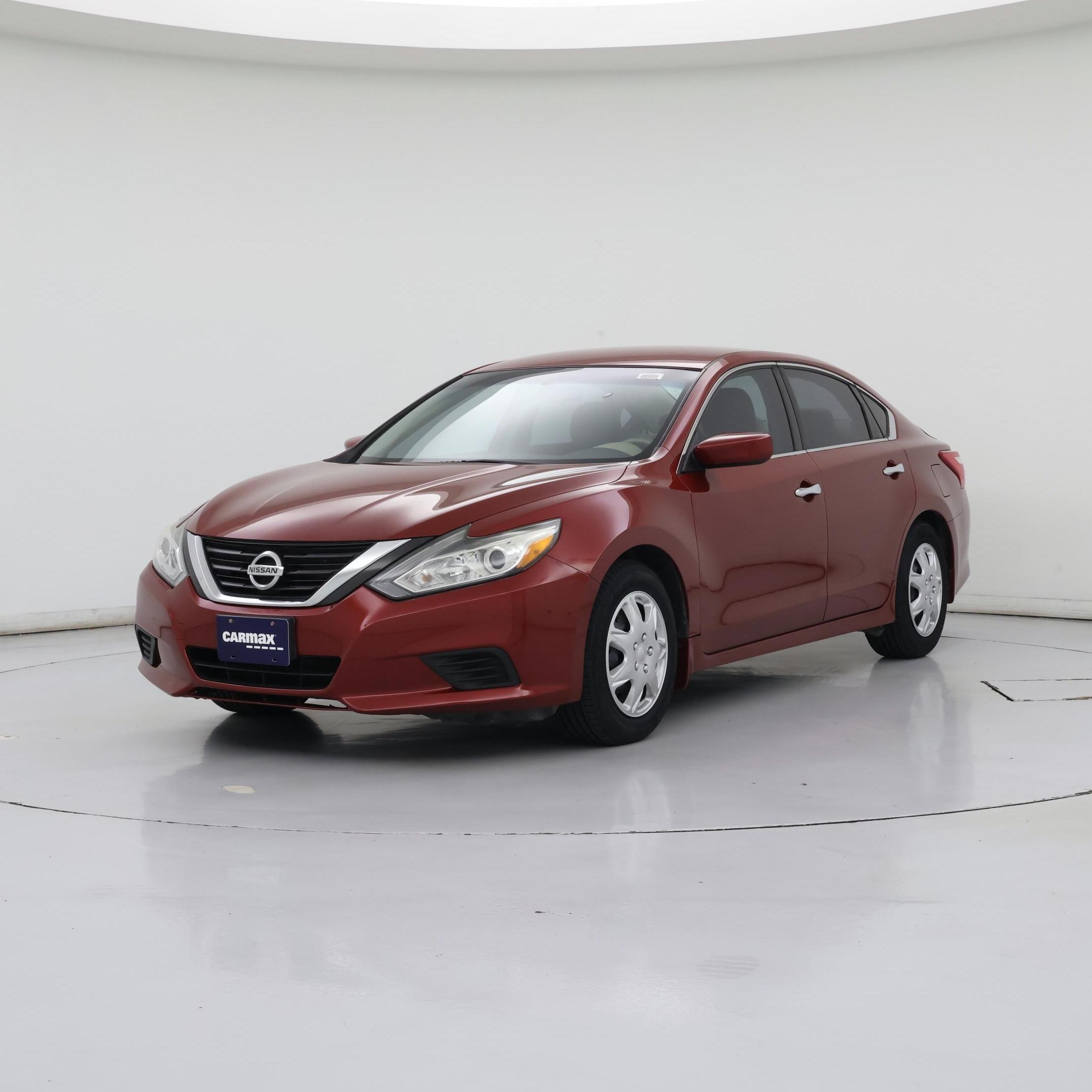 Thumbnail: 2016 Nissan Altima - 4