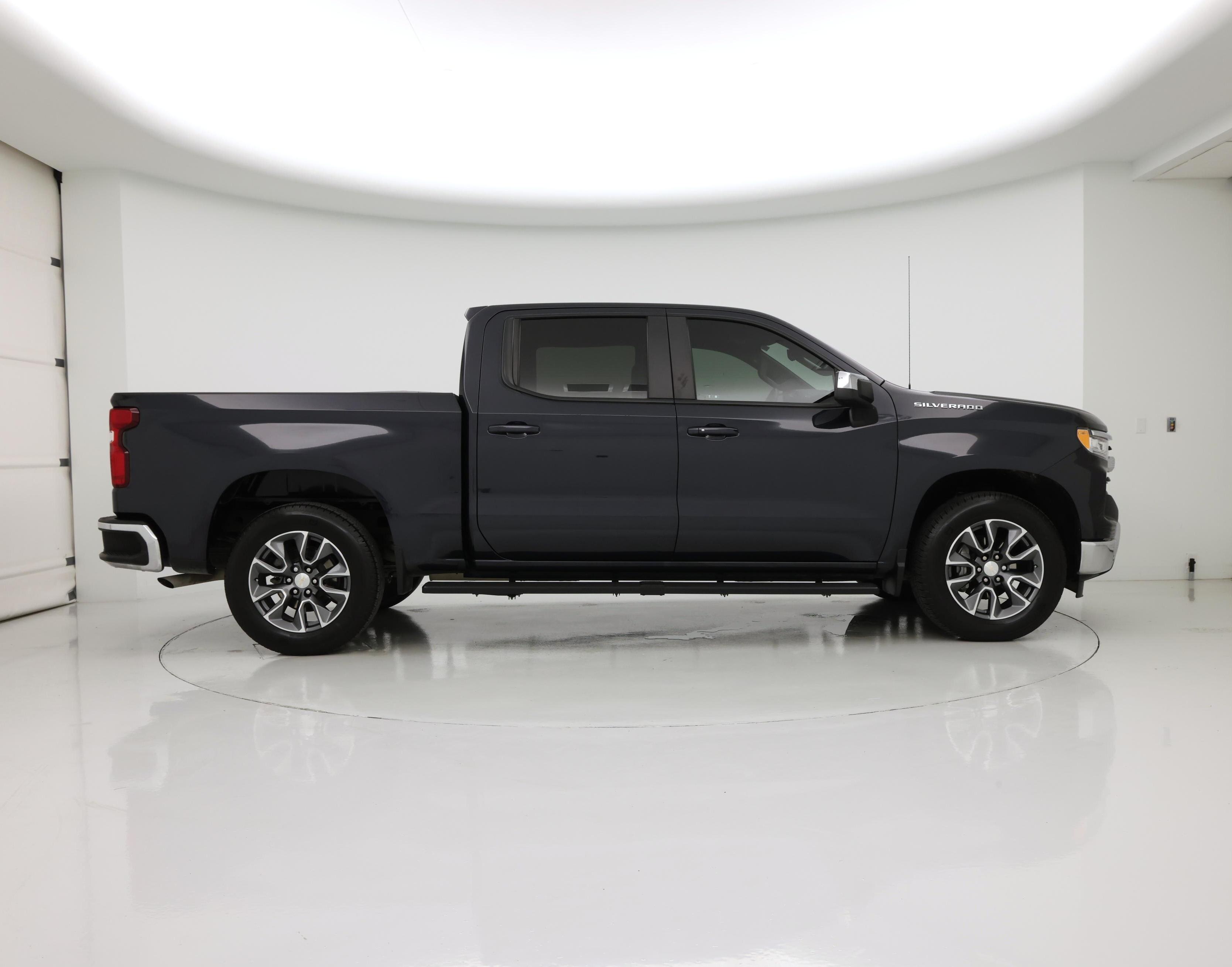 Thumbnail: 2023 Chevrolet Silverado 1500 - 7