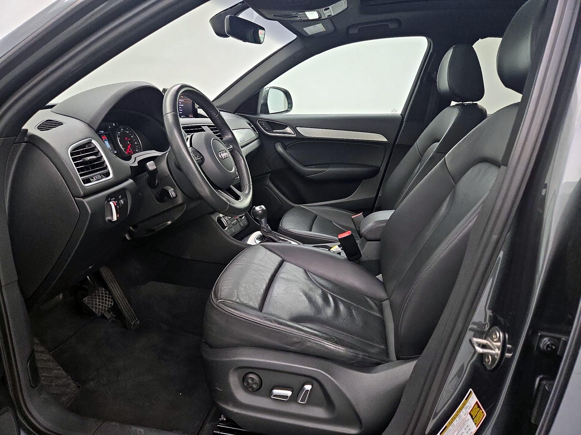 Thumbnail: 2018 Audi Q3 - 11