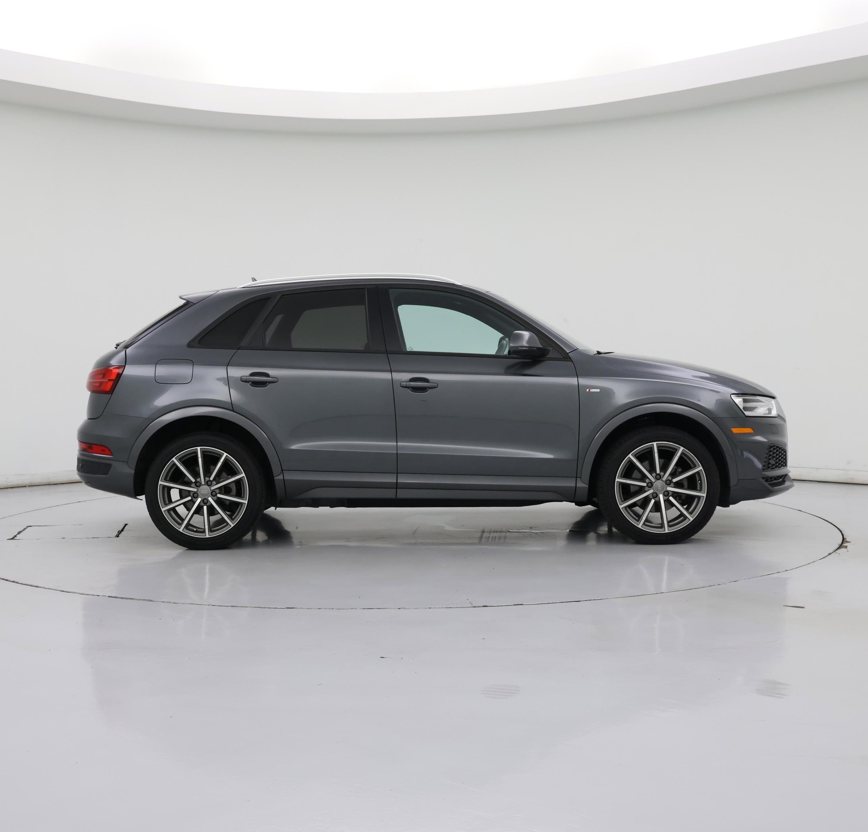 Thumbnail: 2018 Audi Q3 - 7