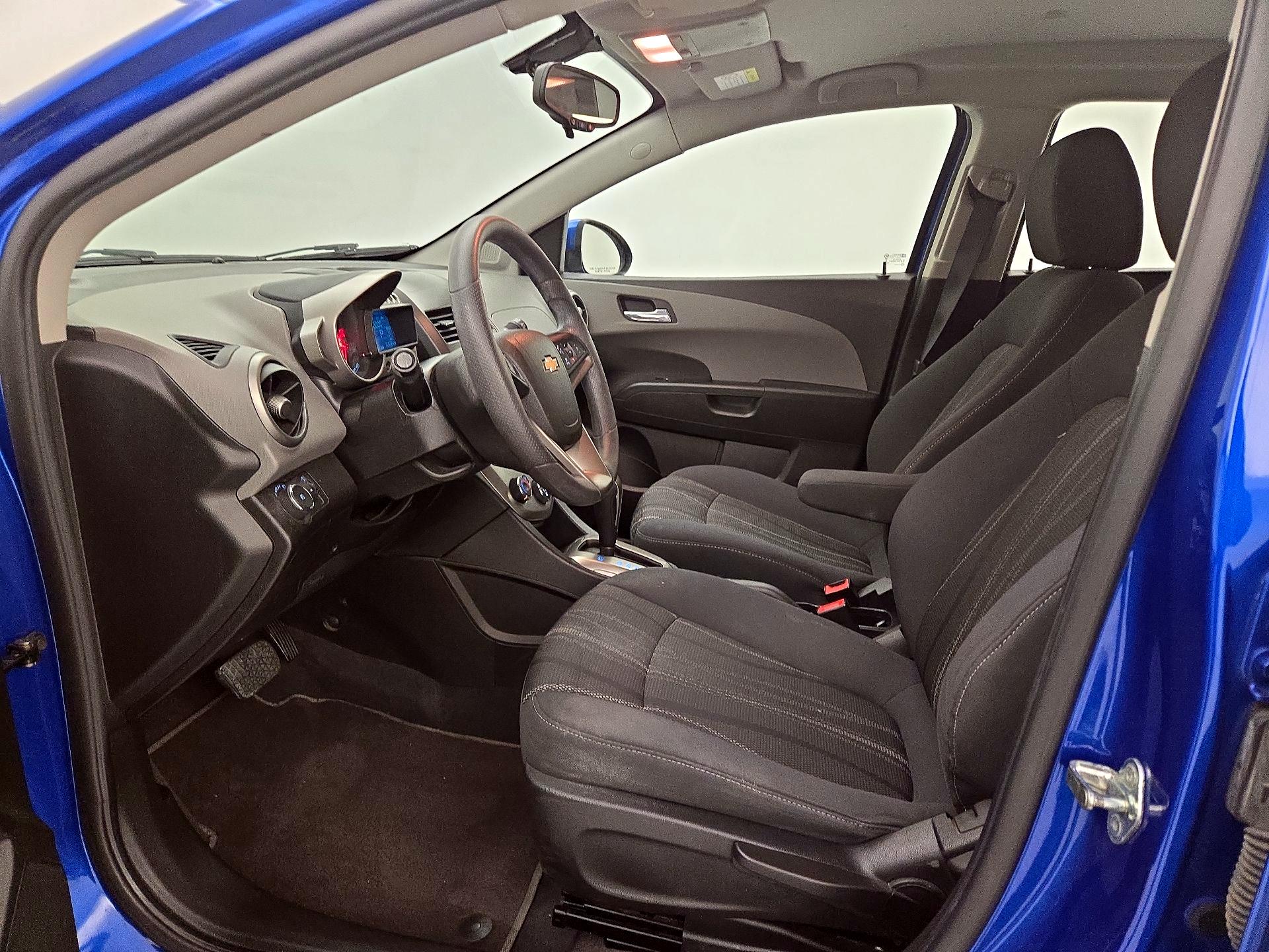 Thumbnail: 2016 Chevrolet Sonic - 11