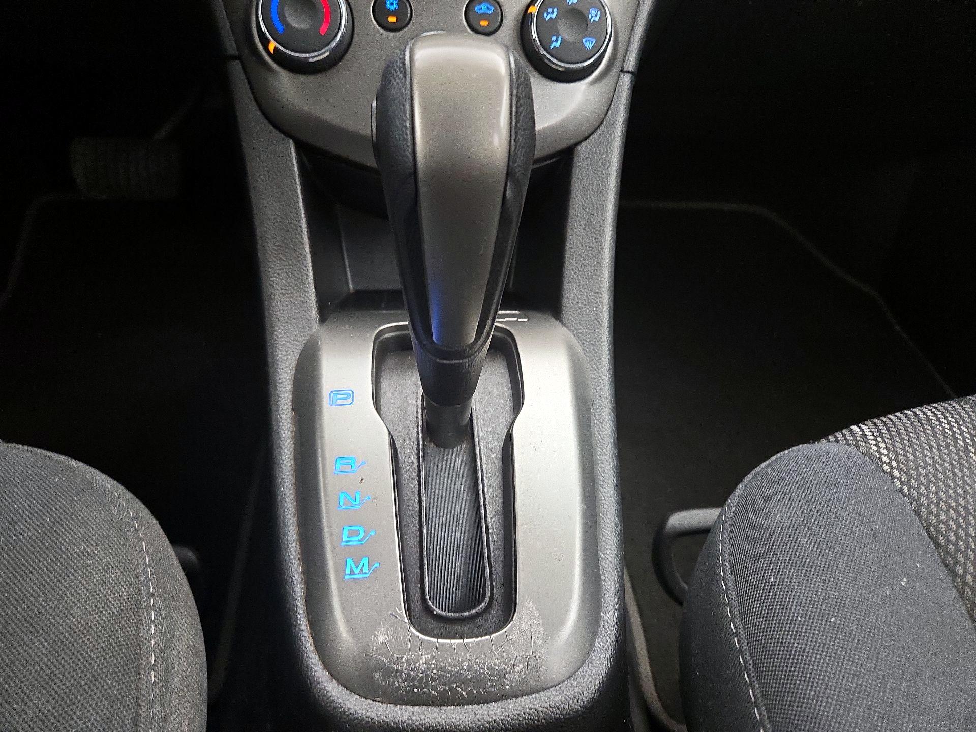 Thumbnail: 2016 Chevrolet Sonic - 17