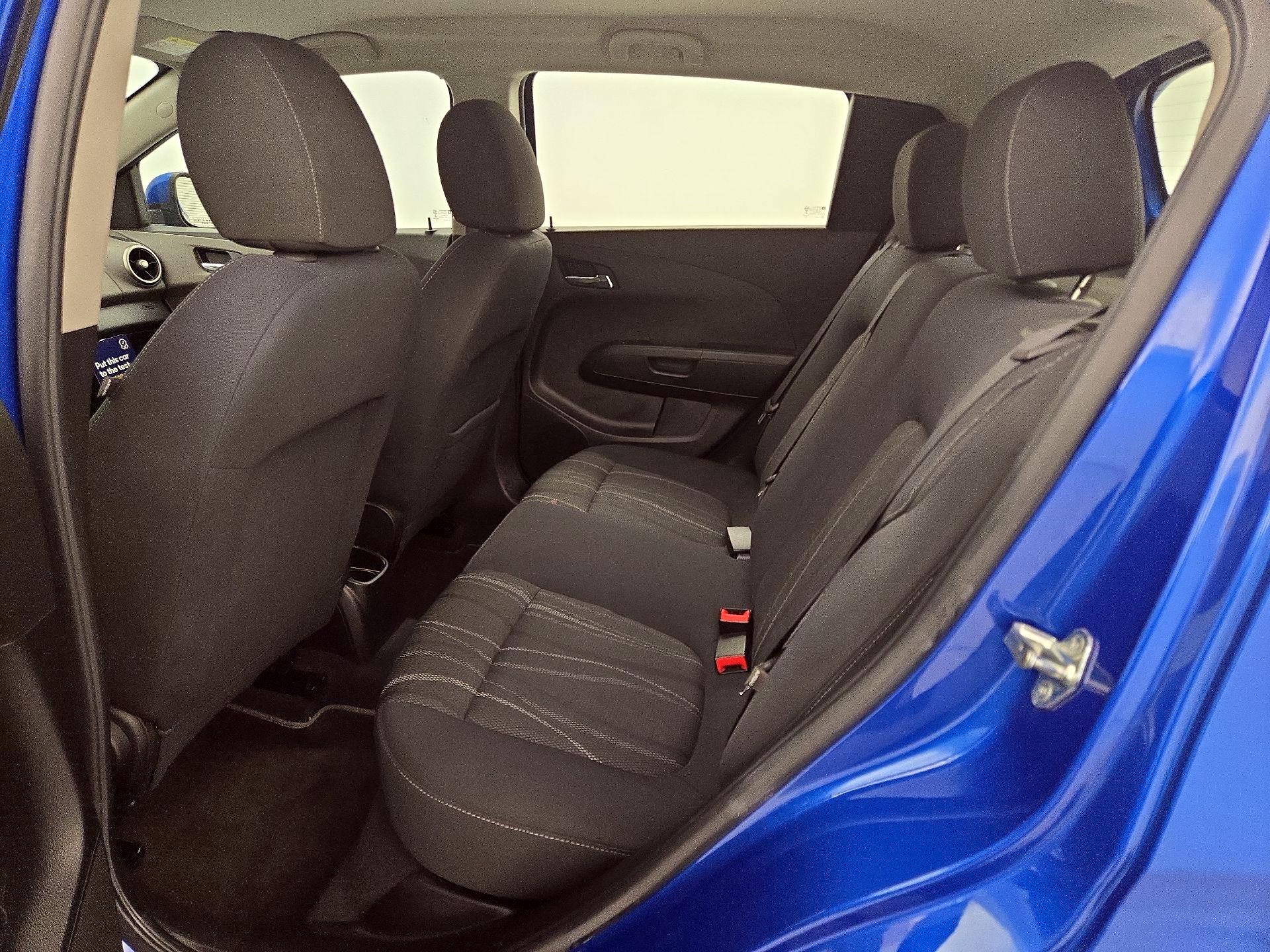 Thumbnail: 2016 Chevrolet Sonic - 18