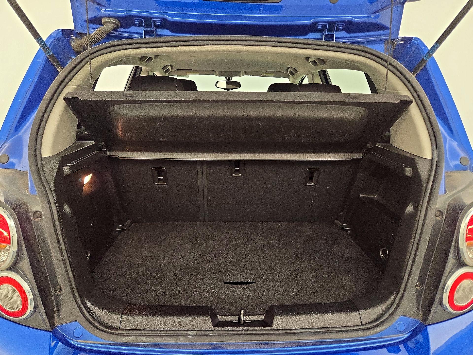 Thumbnail: 2016 Chevrolet Sonic - 19