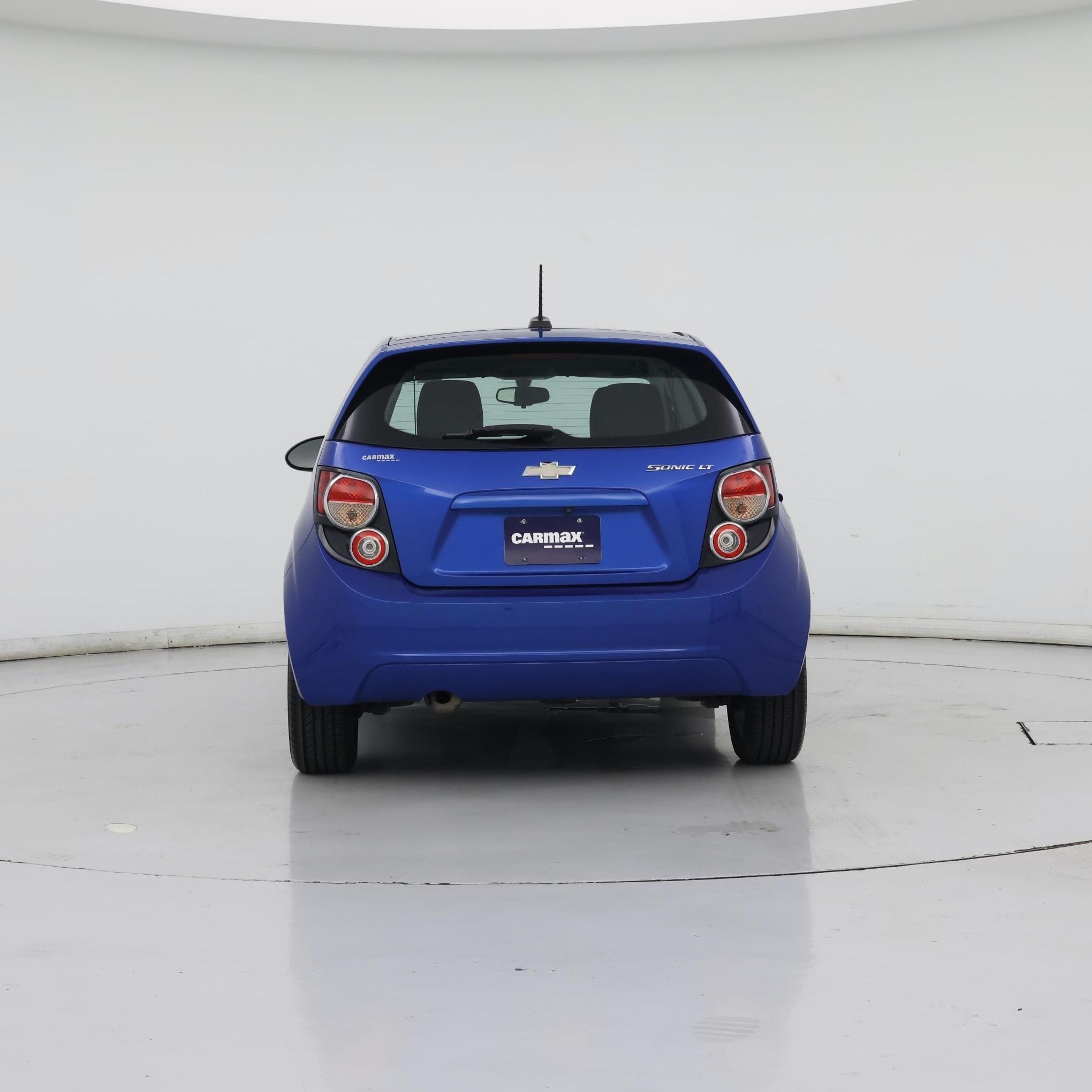 Thumbnail: 2016 Chevrolet Sonic - 6
