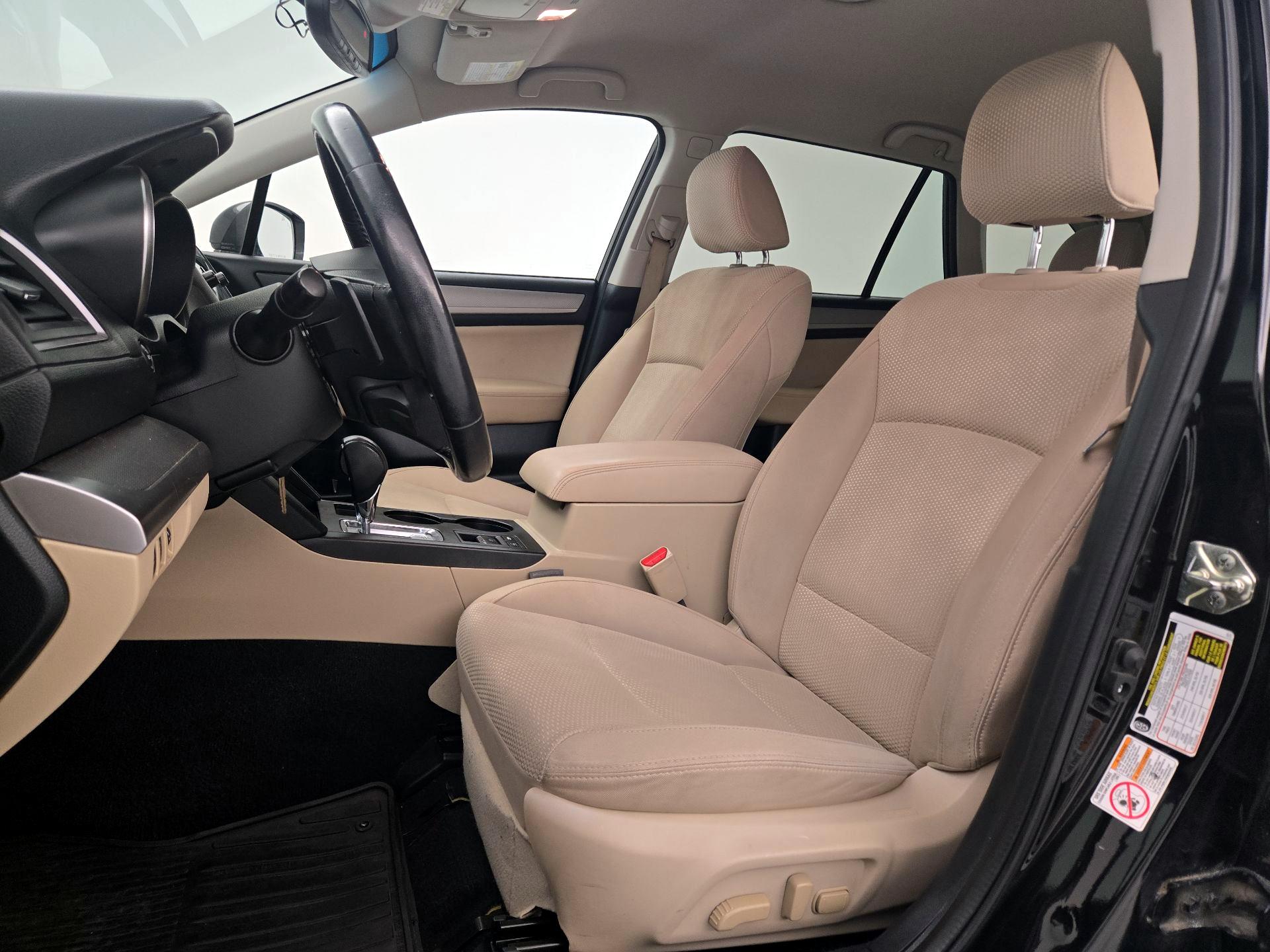 Thumbnail: 2015 Subaru Outback - 11