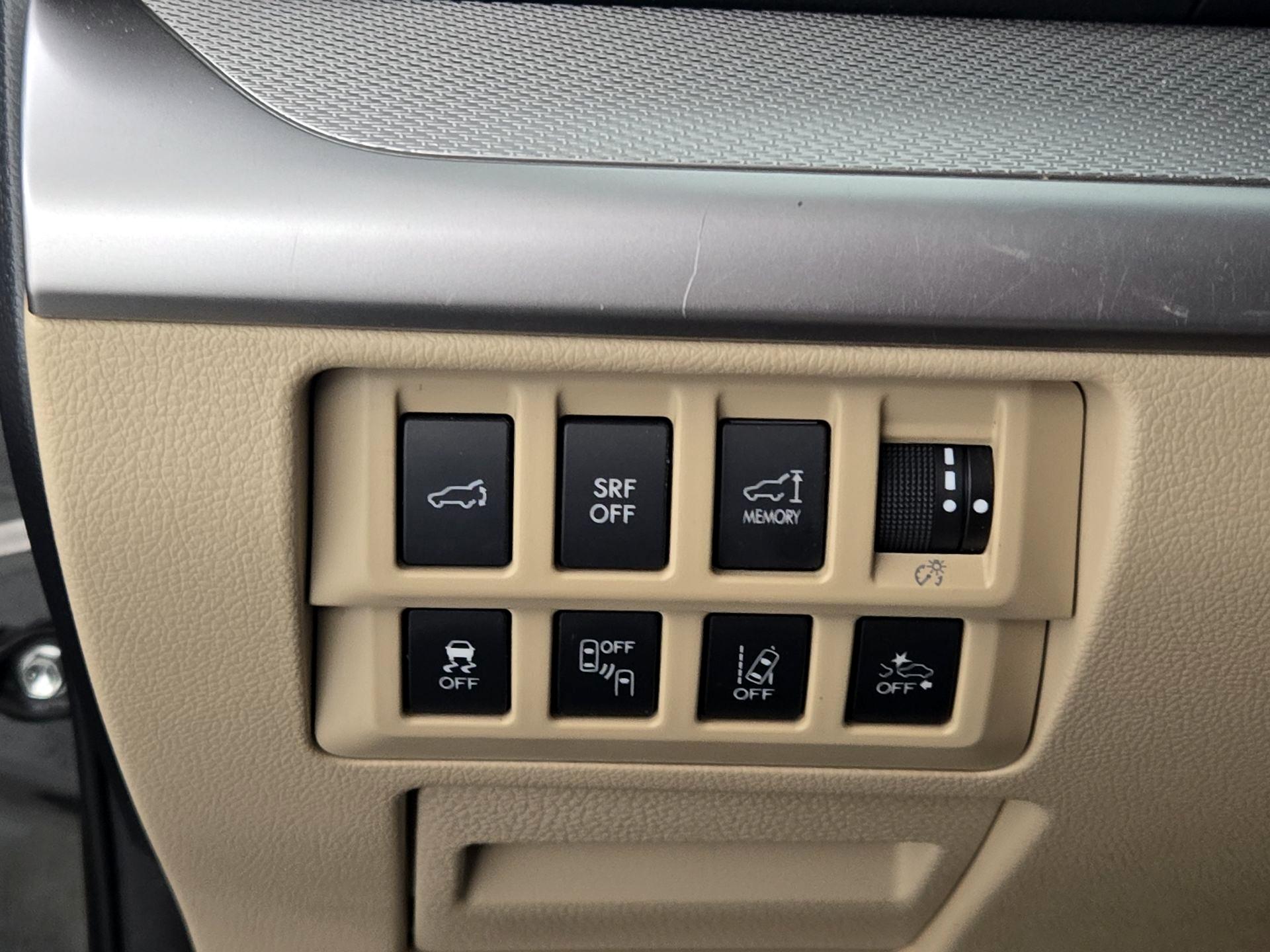 Thumbnail: 2015 Subaru Outback - 13